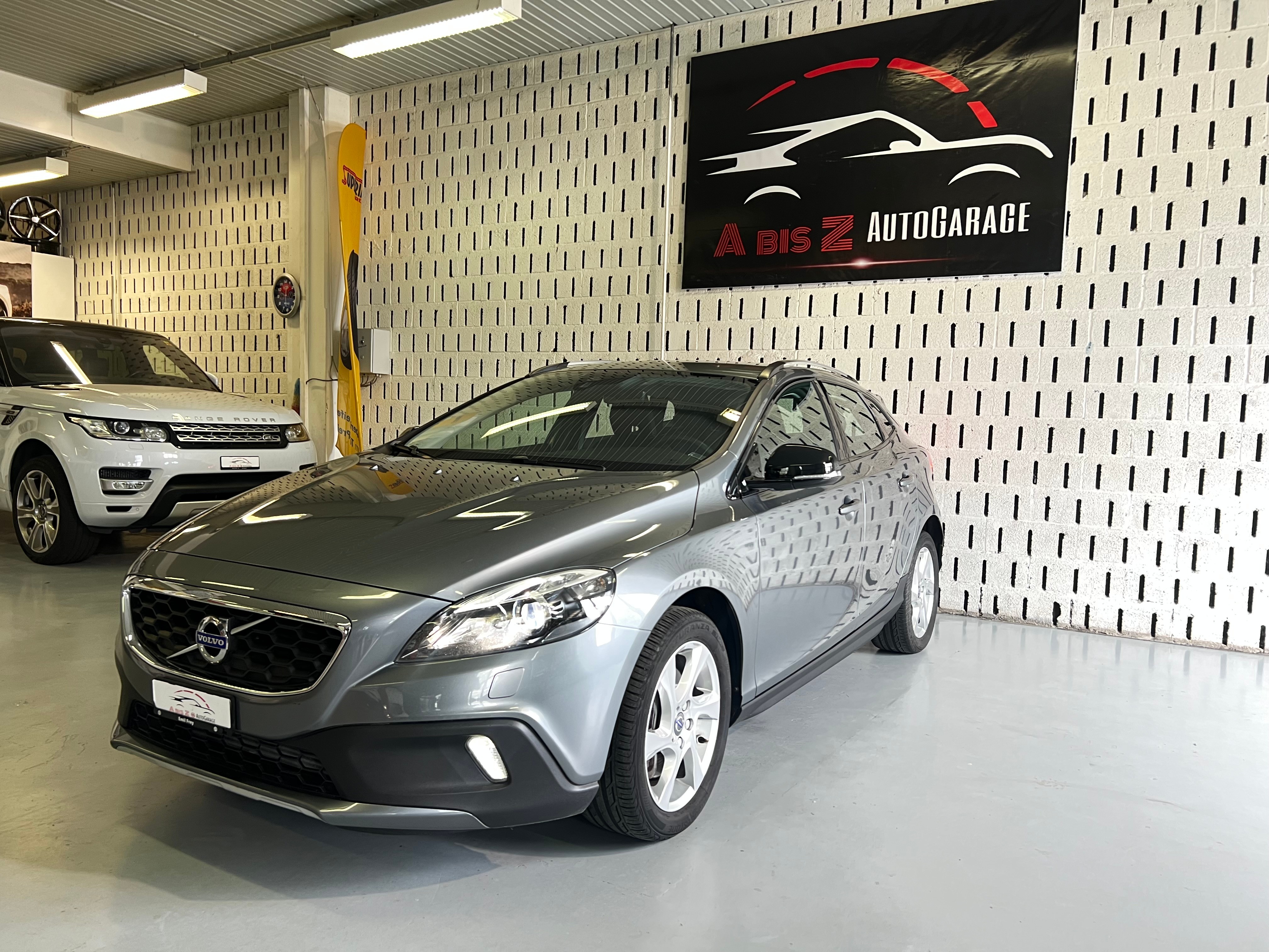 VOLVO V40 Cross Country D4 Summum Geartronic