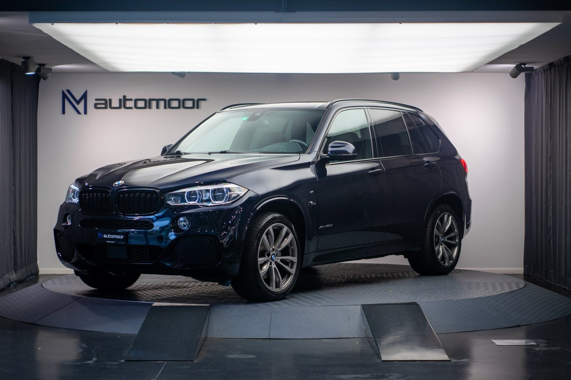 BMW X5 xDrive40d 40d M Sport *AHK* *Standheizung* *Pano* *HUD*