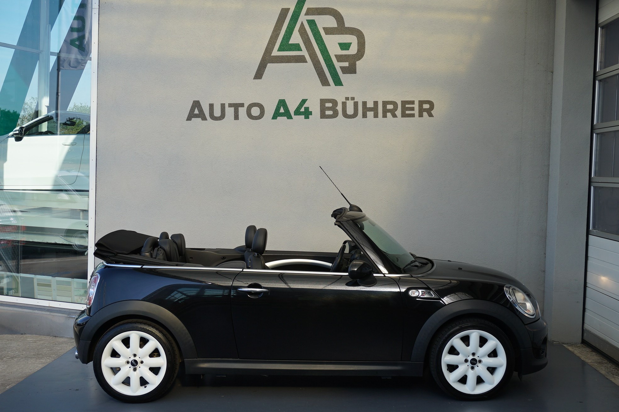 MINI Cooper Cabriolet