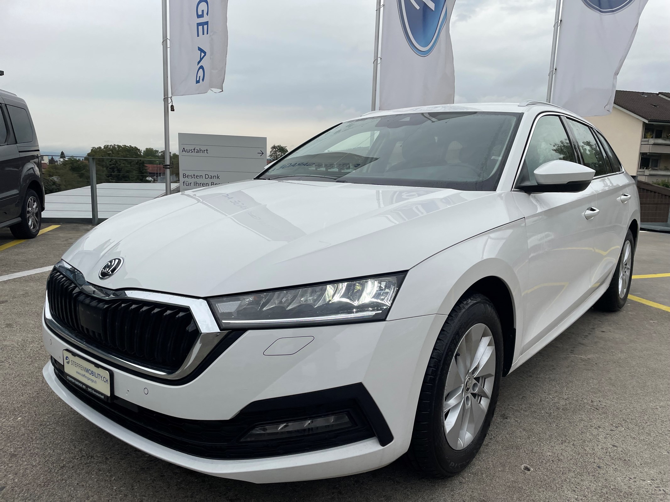 SKODA Octavia 1.5 TSI mHEV Amb.