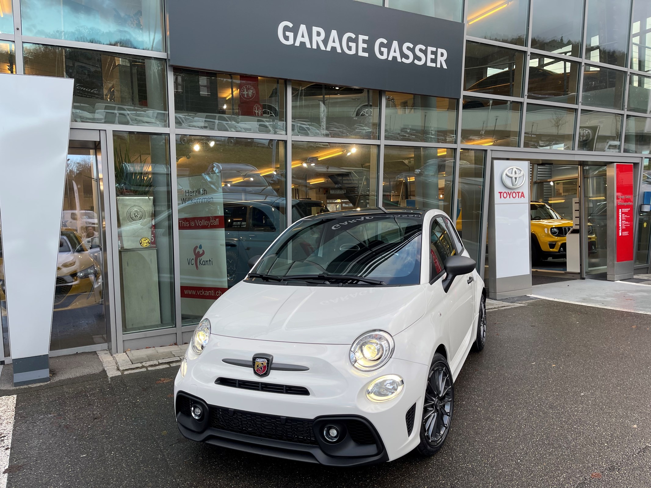 FIAT 595 1.4 16V Turbo Abarth 595 Premium