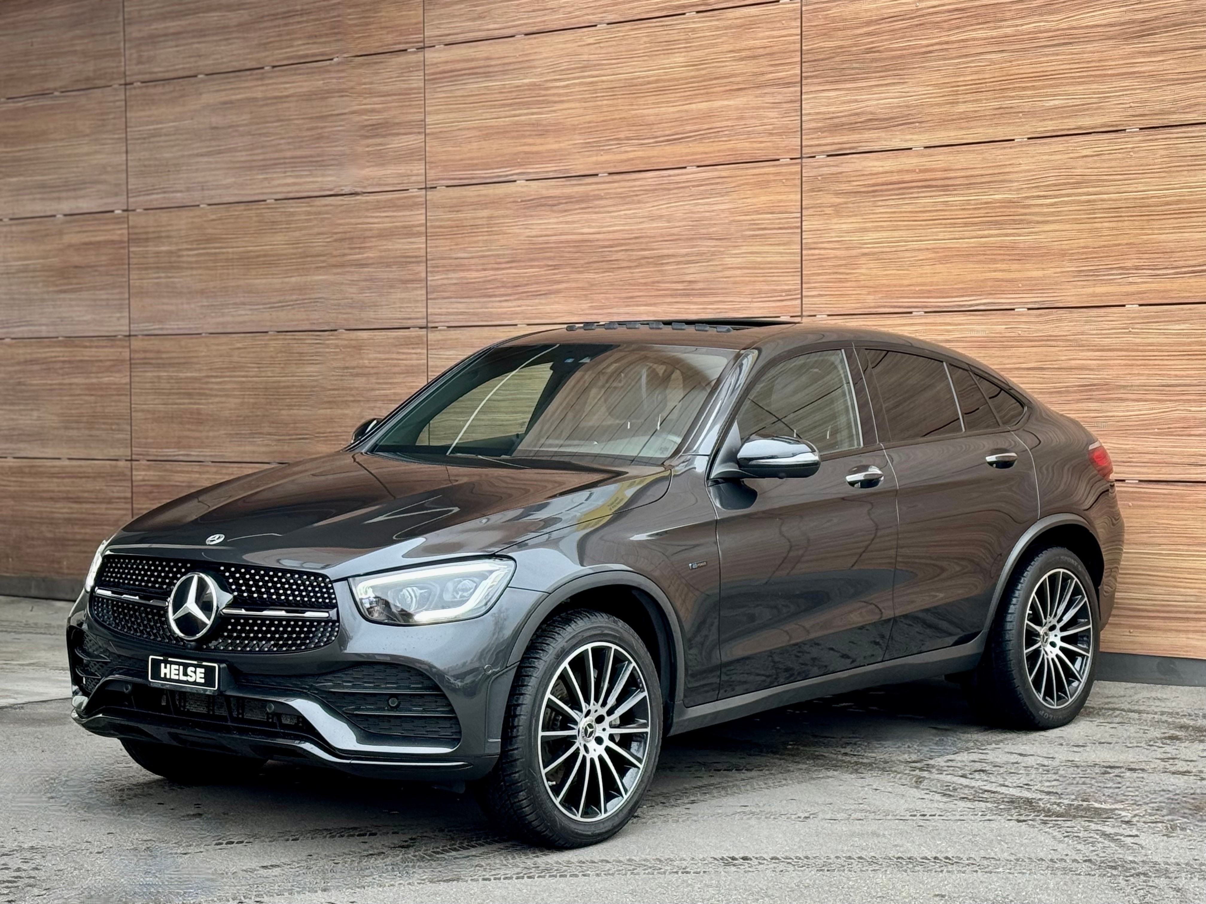 MERCEDES-BENZ GLC Coupé 300 e AMG Line 9G-Tronic