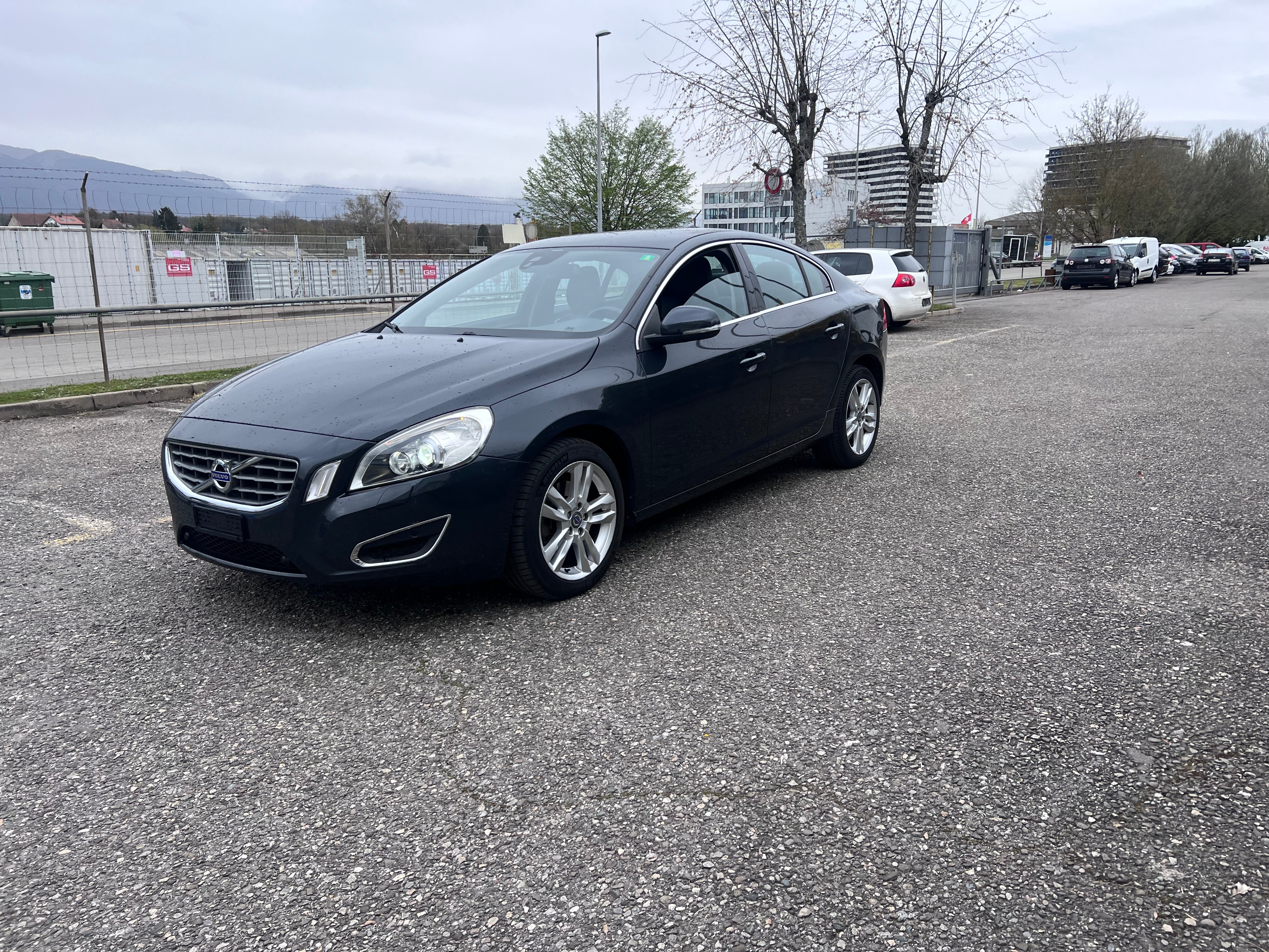 VOLVO S60 D4 Momentum Geartronic