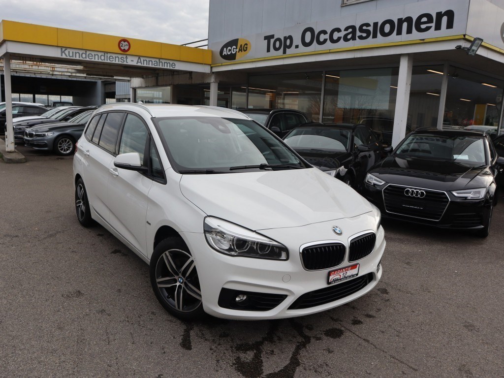 BMW 220d xDrive Gran Tourer Sport Line Steptronic ** Voll-Leder Ausstattung ** Navi mit Rf-Kamera **