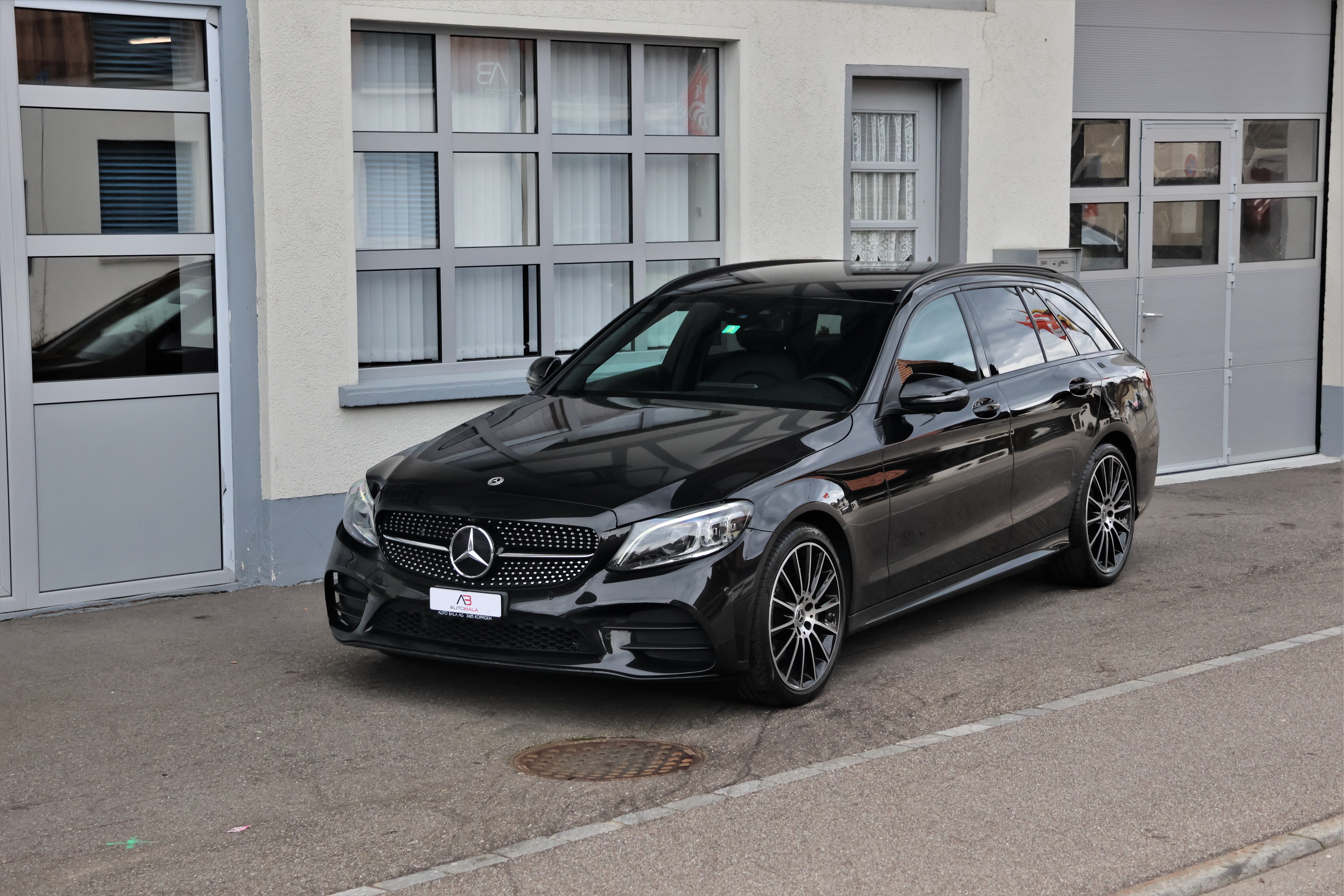 MERCEDES-BENZ C 220 d Swiss Star AMG Line 4M 9G-Tronic