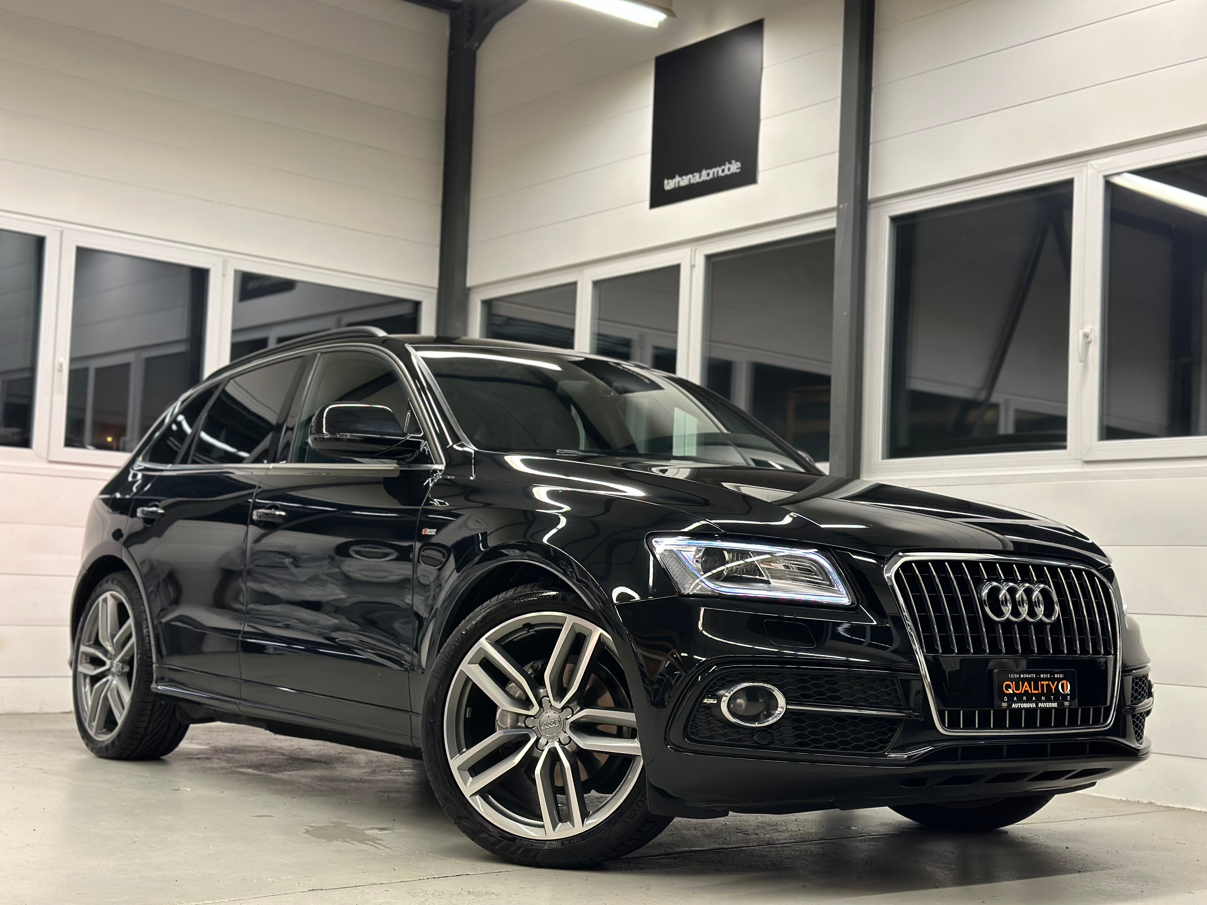 AUDI Q5 2.0 TDI quattro S-tronic