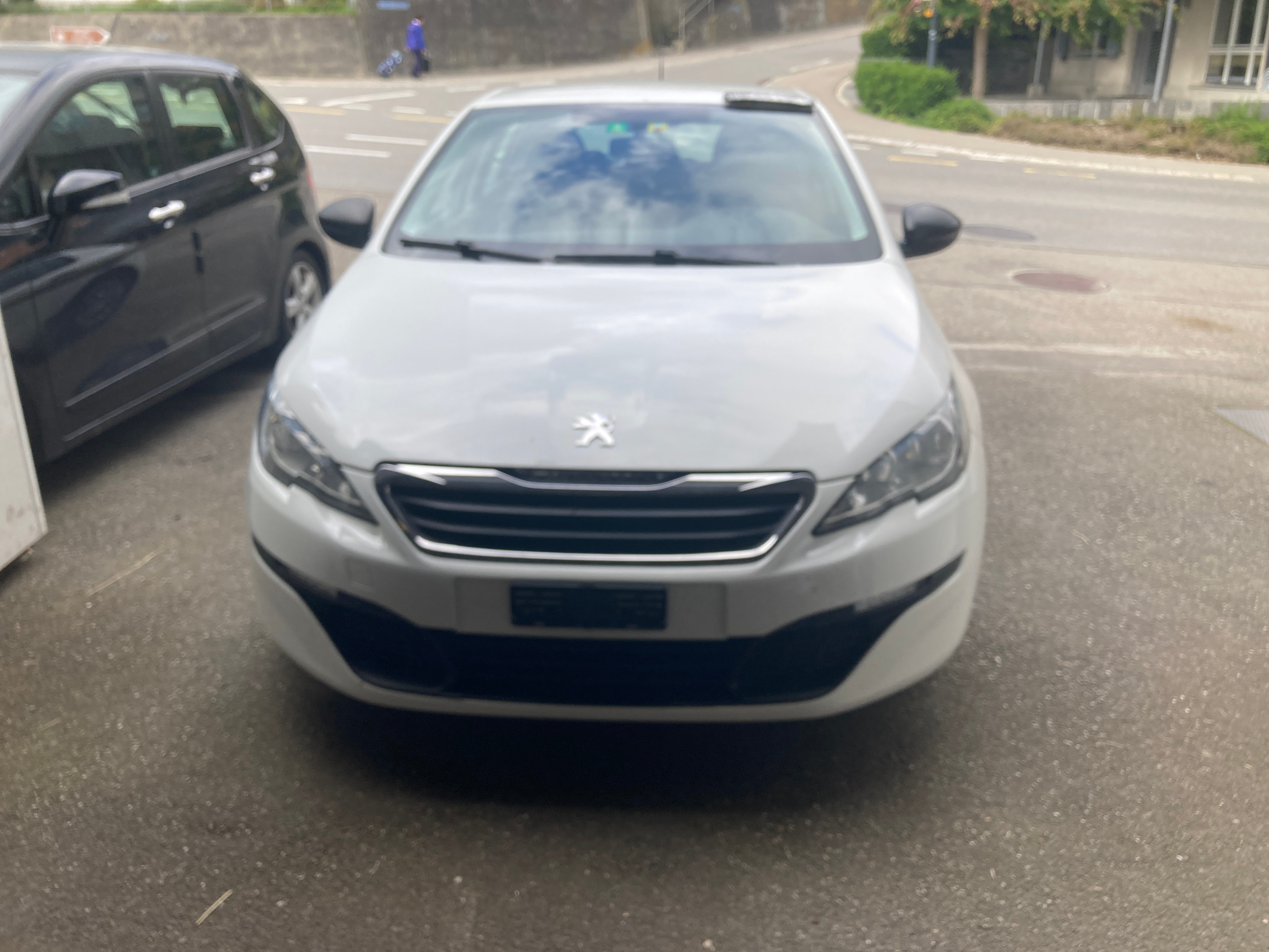 PEUGEOT 308 1.2 THP Active