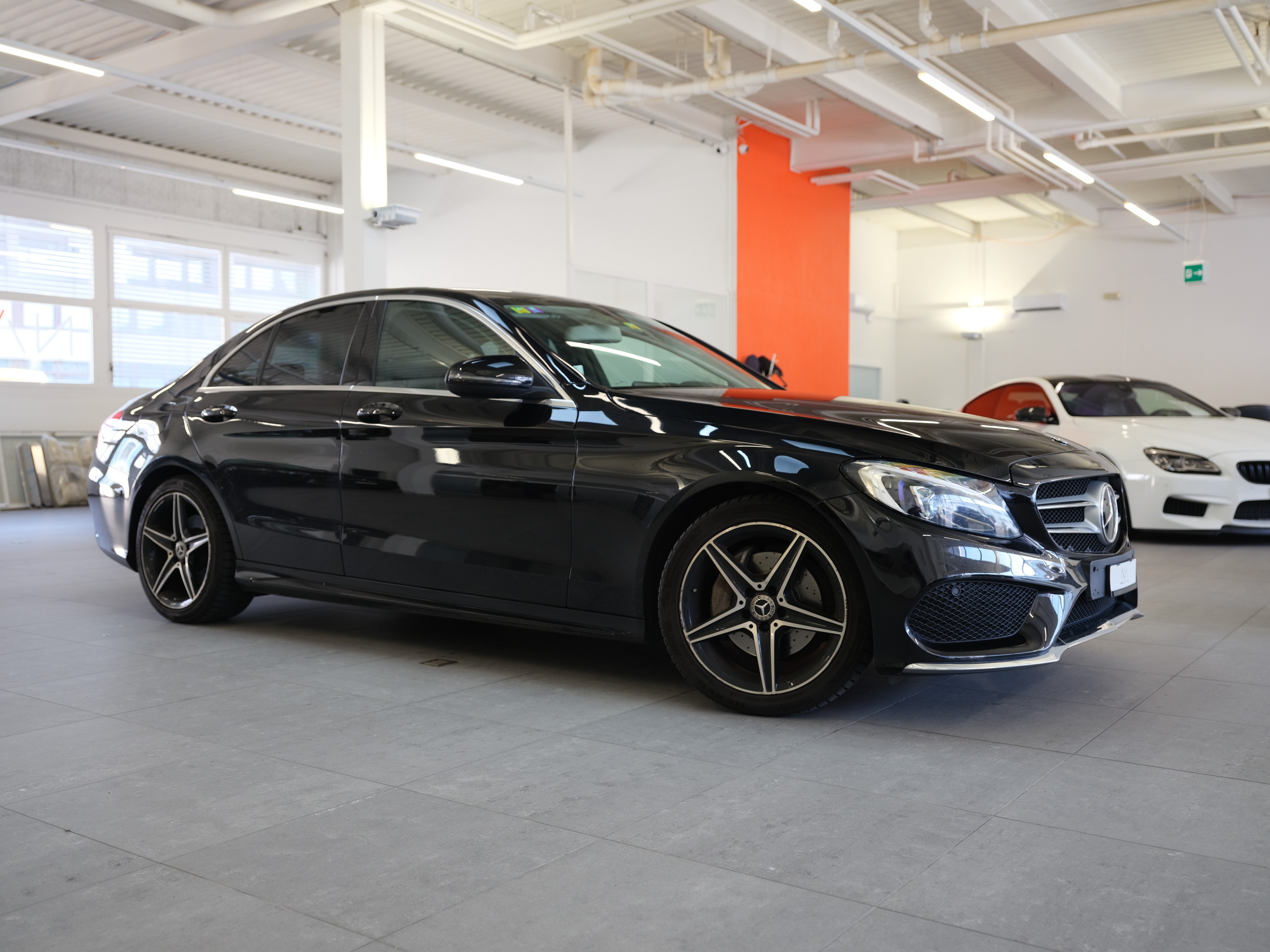 MERCEDES-BENZ C 200 AMG Line 9G-Tronic