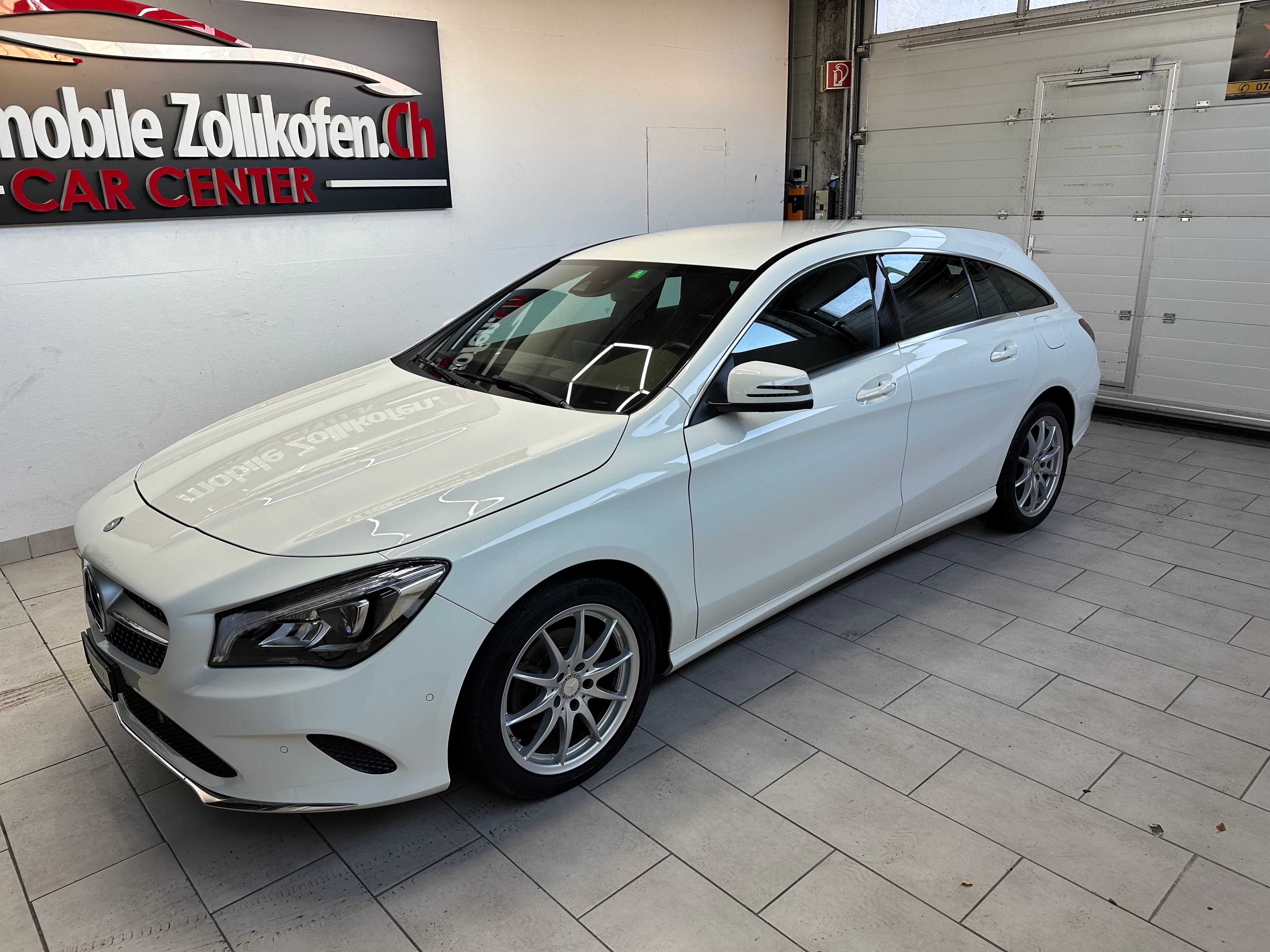 MERCEDES-BENZ CLA Shooting Brake 220 d Urban 4Matic 7G-DCT