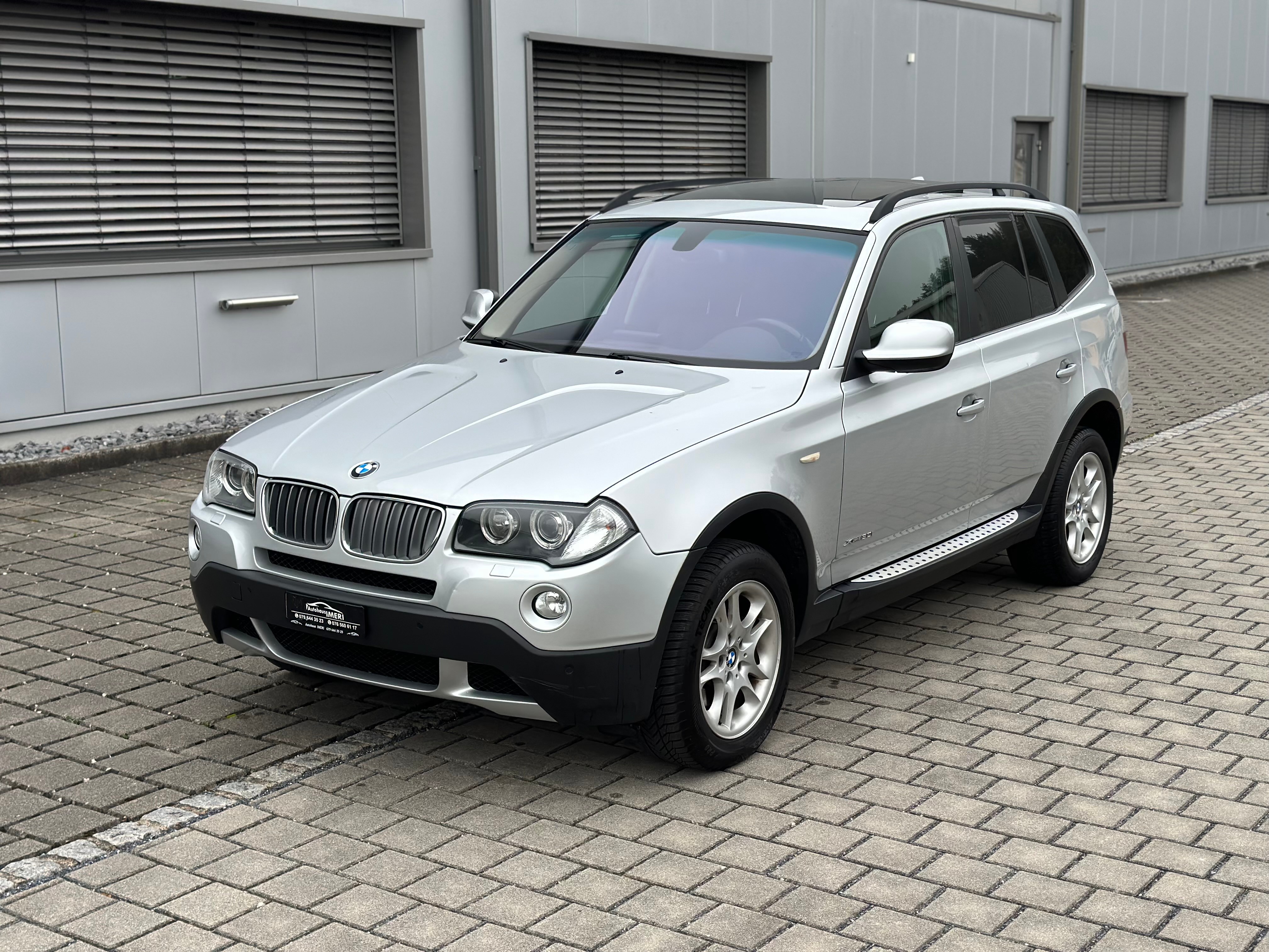 BMW X3 xDrive 30i (3.0si)