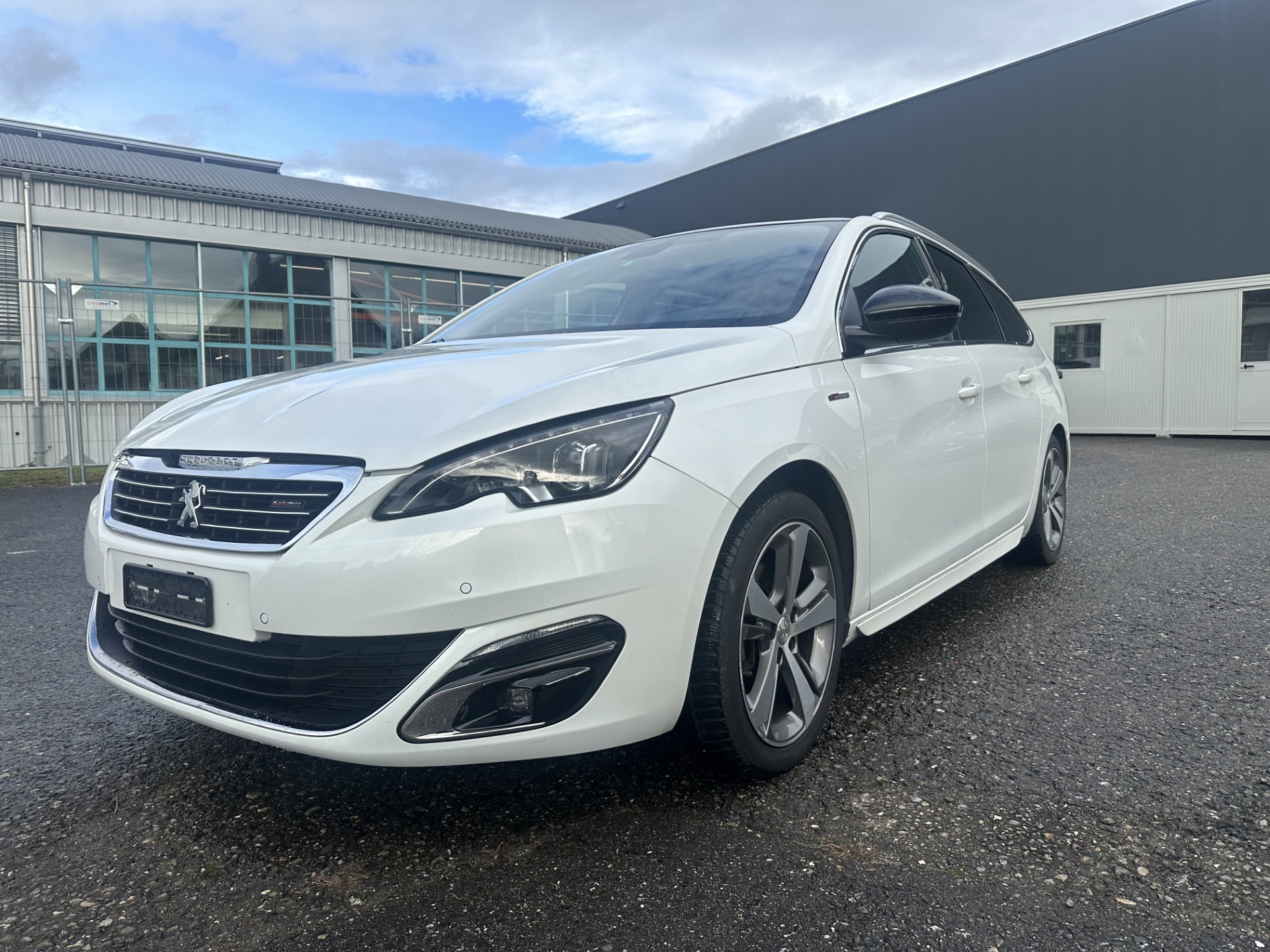 PEUGEOT 308 SW 1.2 THP GT Line Automatic