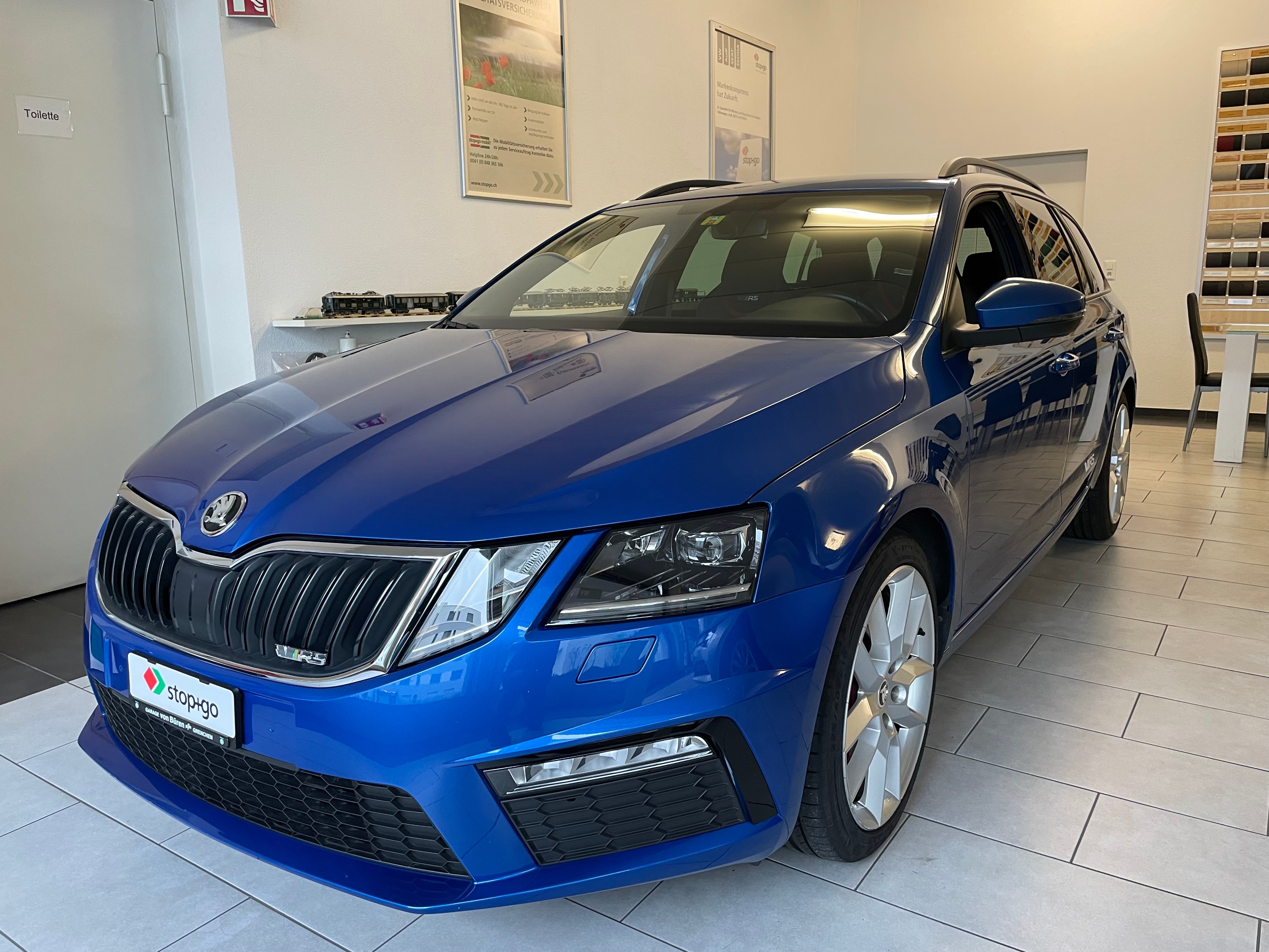 SKODA Octavia Combi 2.0 TSI RS