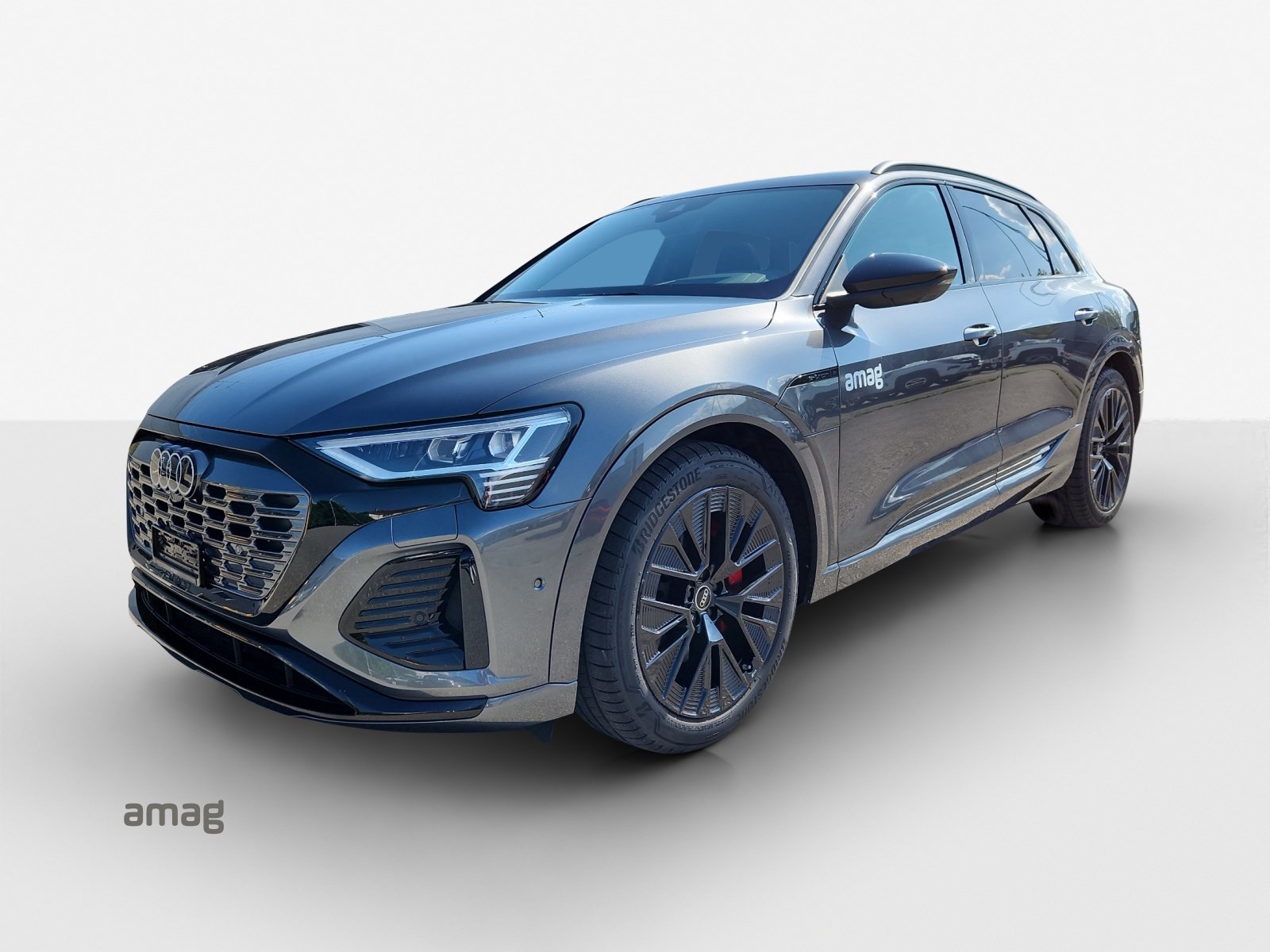 AUDI Q8 55 e-tron Black Edition quattro