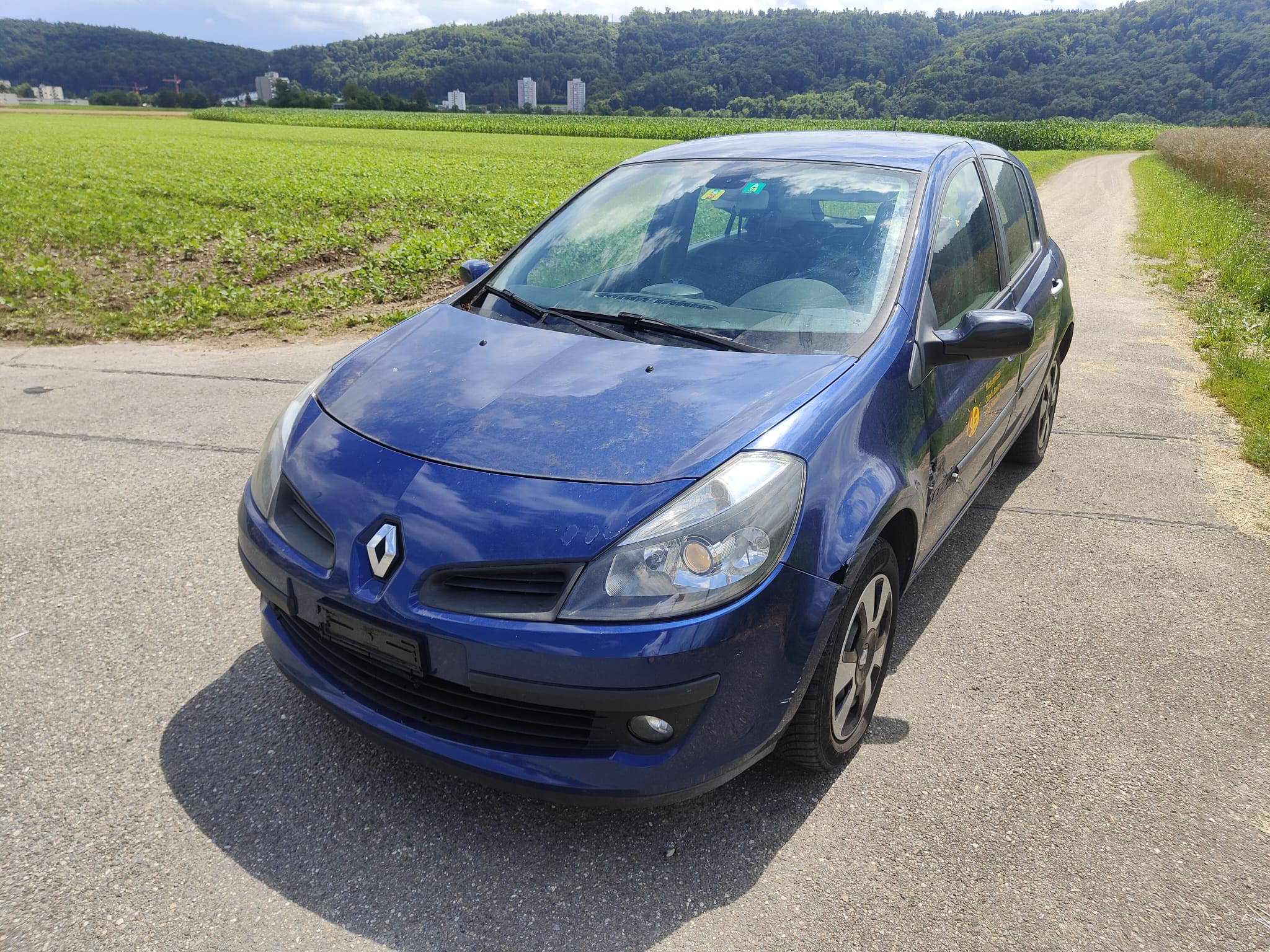 RENAULT Clio 1.6 16V Privilège