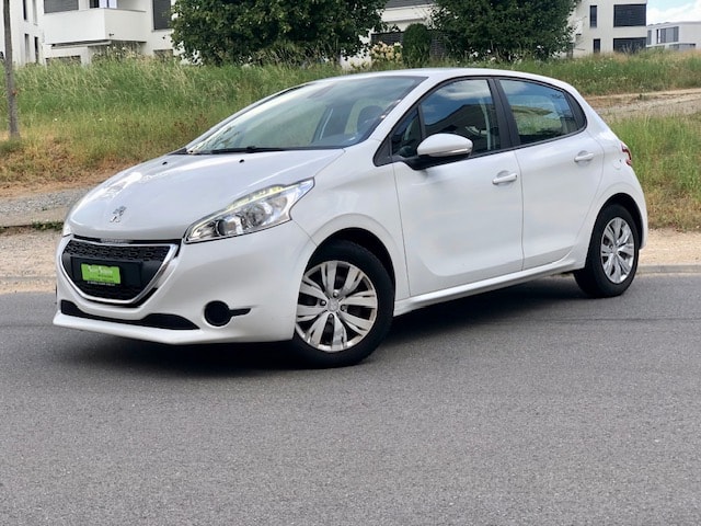 PEUGEOT 208 1.2 VTI Active