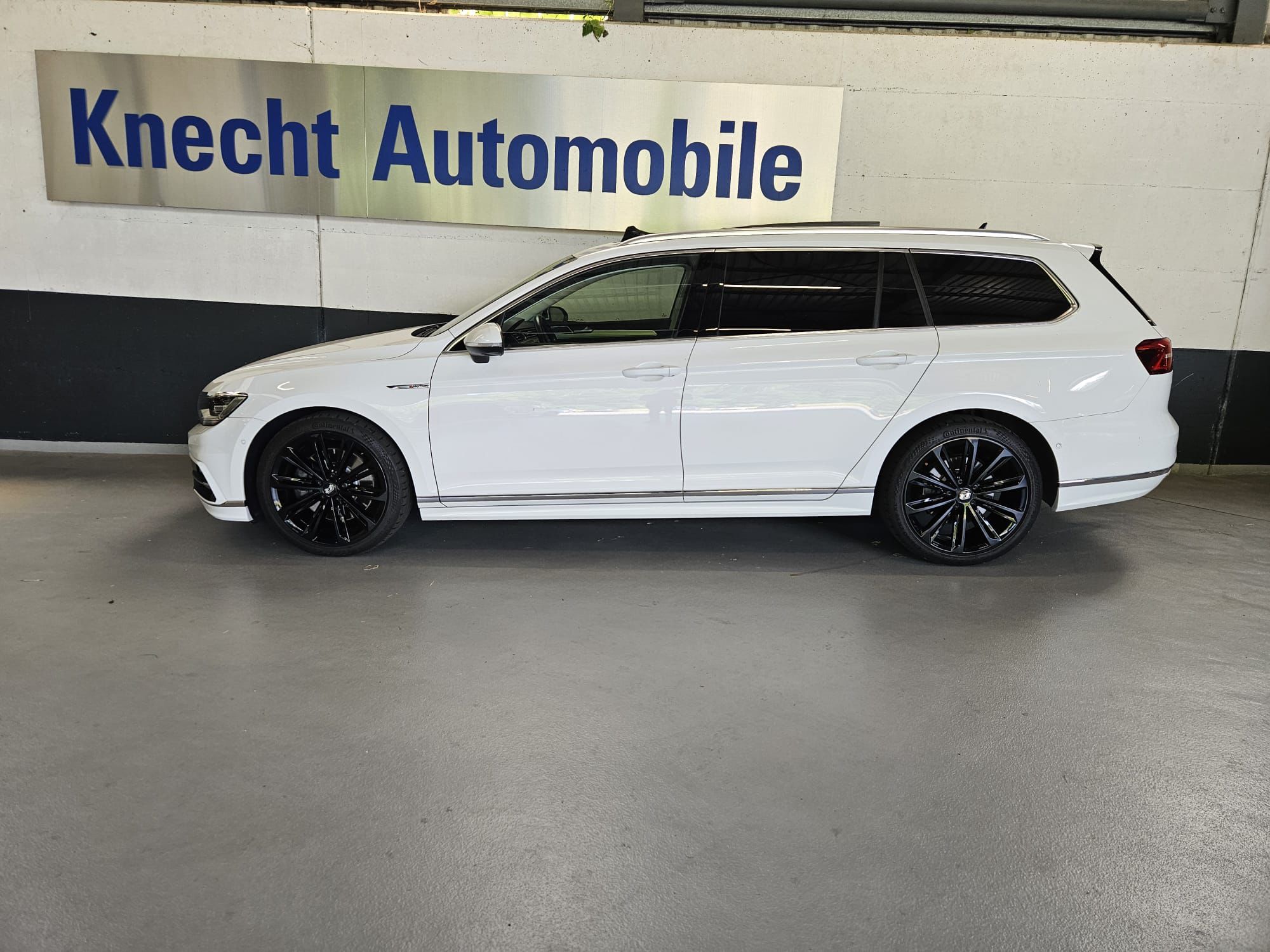 VW Passat Variant 2.0 TDI BMT Sport DSG 4Motion