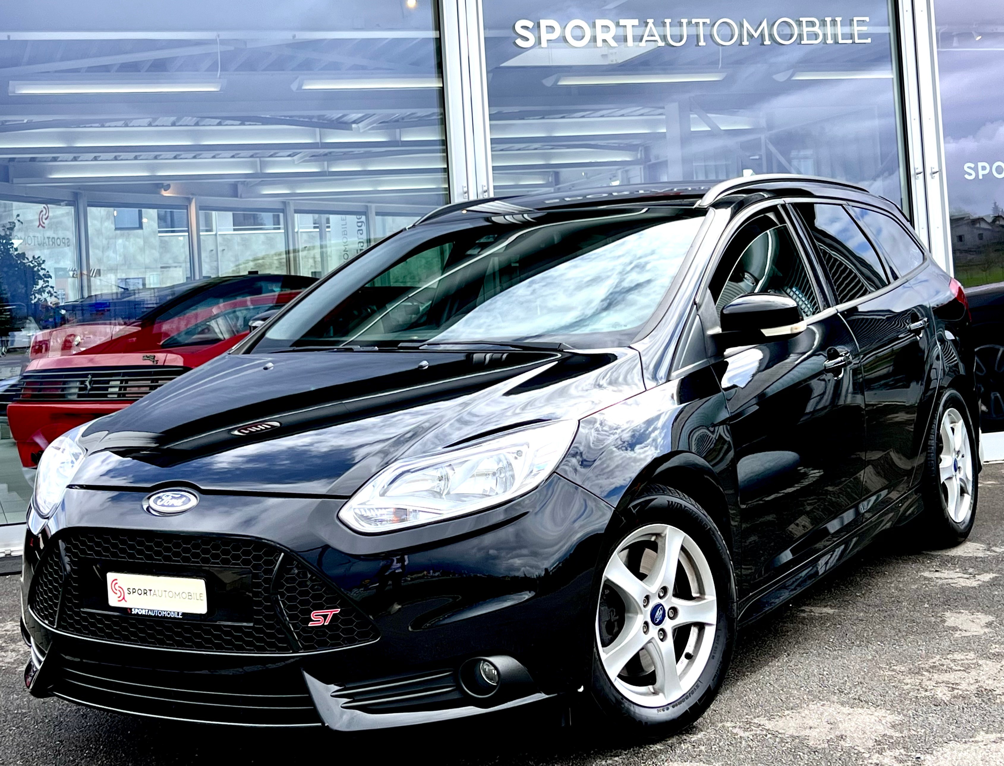 FORD Focus 2.0 SCTi ST-2