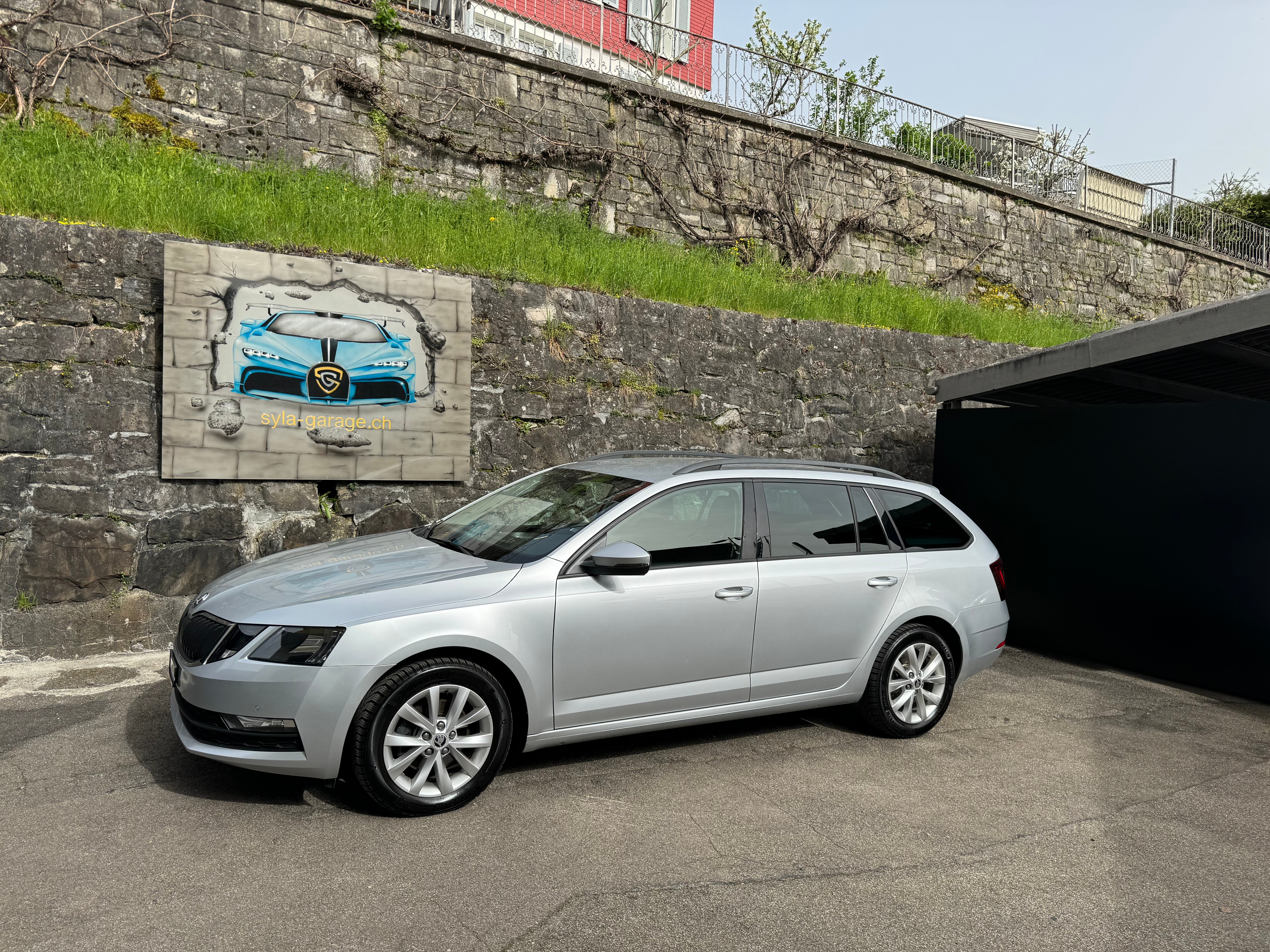 SKODA Octavia Combi 2.0 TDI Ambition 4x4