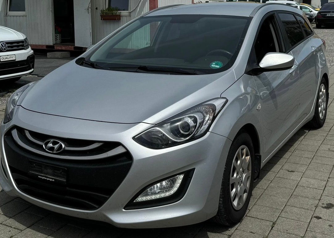 HYUNDAI i30 Wagon 1.6 CRDi Style (MFK BO5)