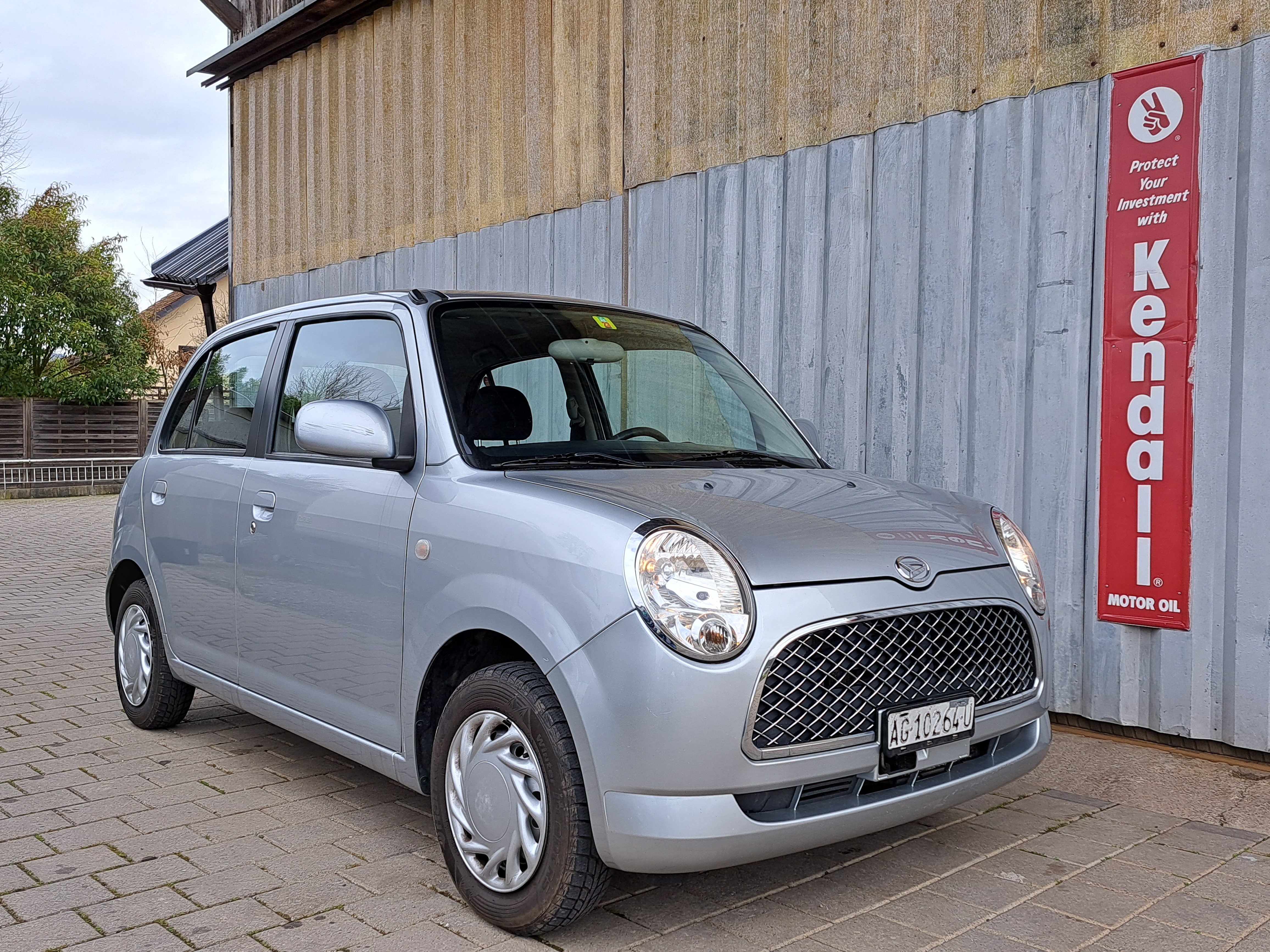 DAIHATSU Trevis 1.0