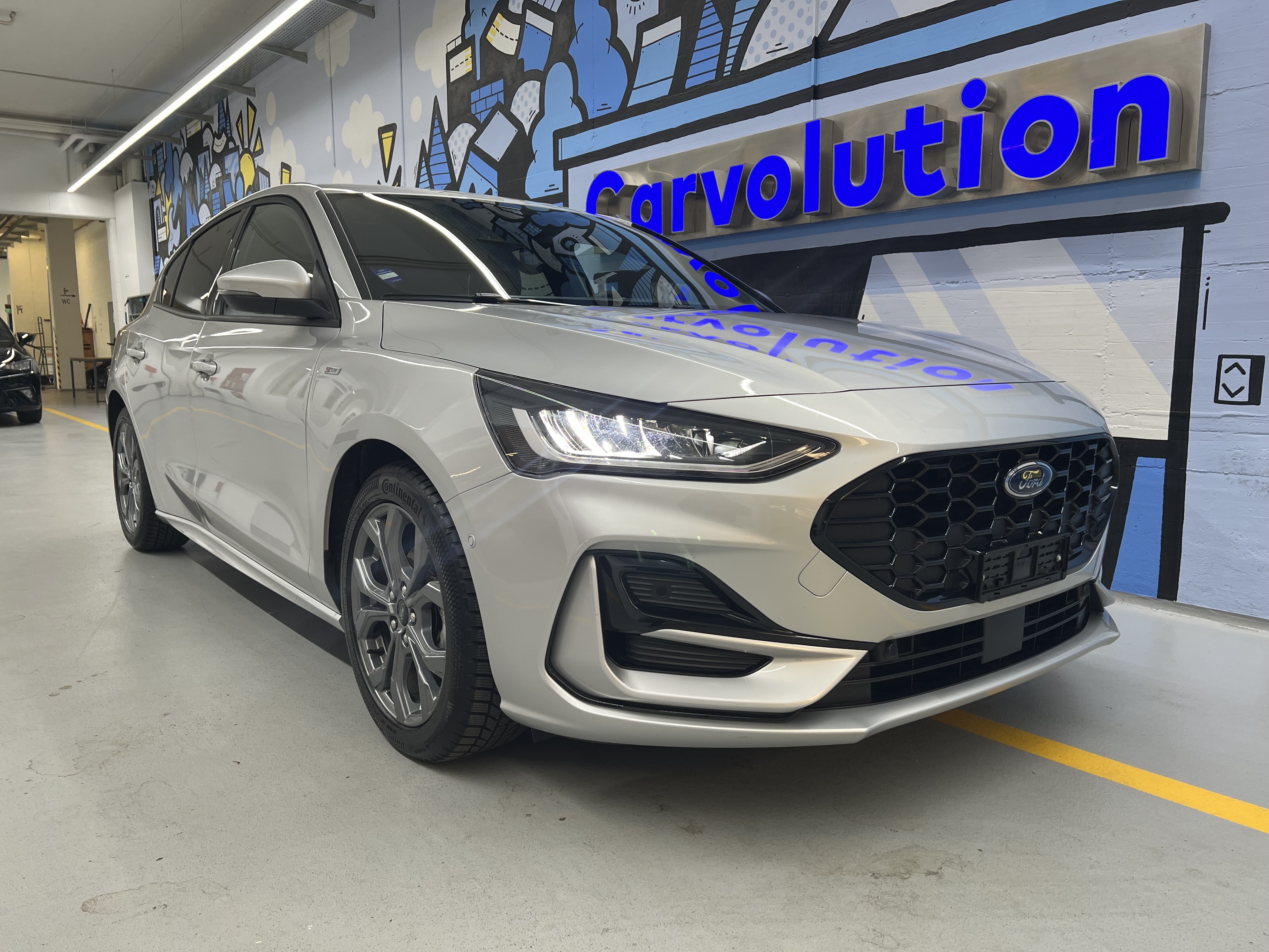 FORD Focus 1.0 MHEV ST-Line X Automat