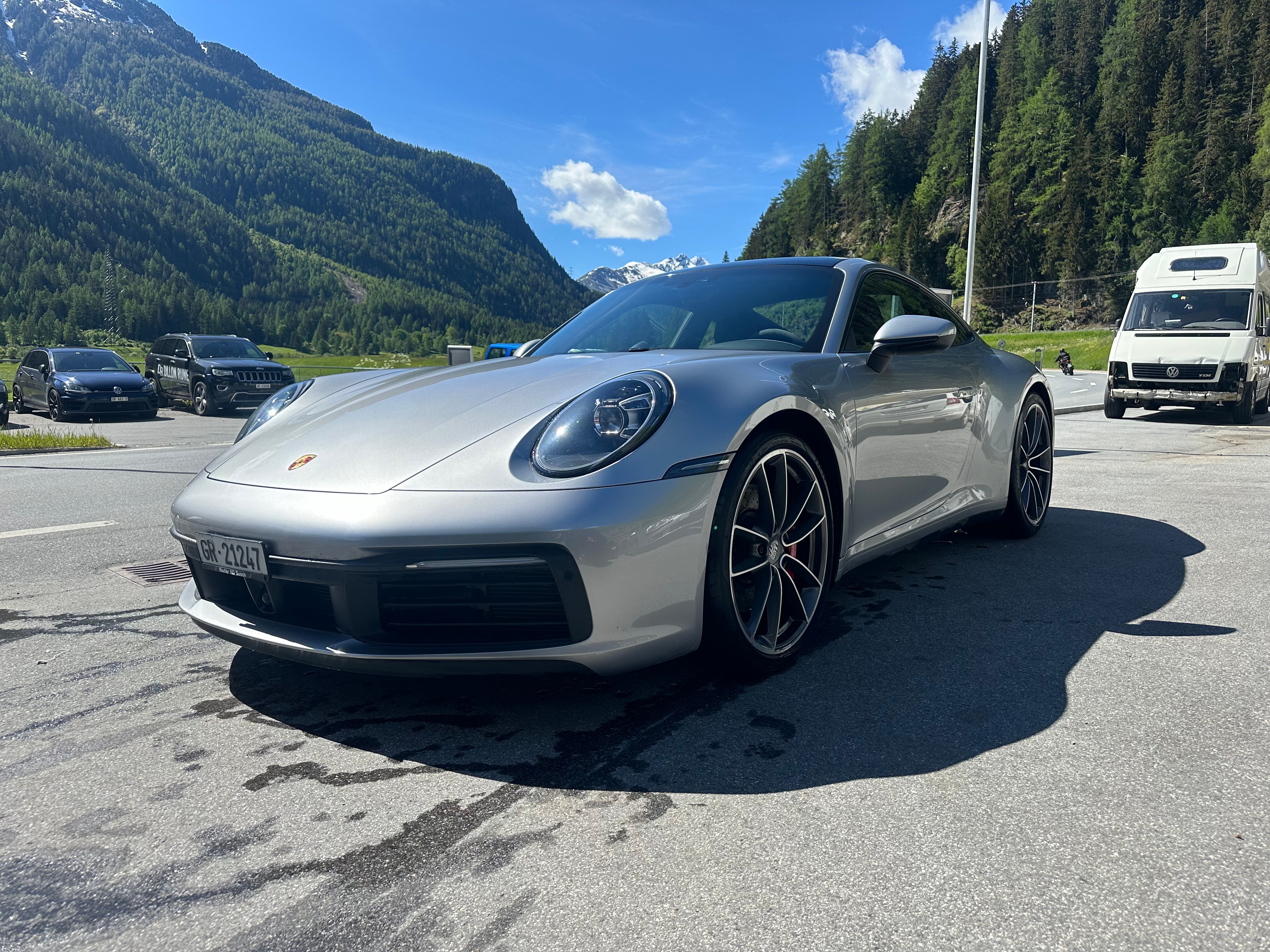 PORSCHE 911 Carrera 4S