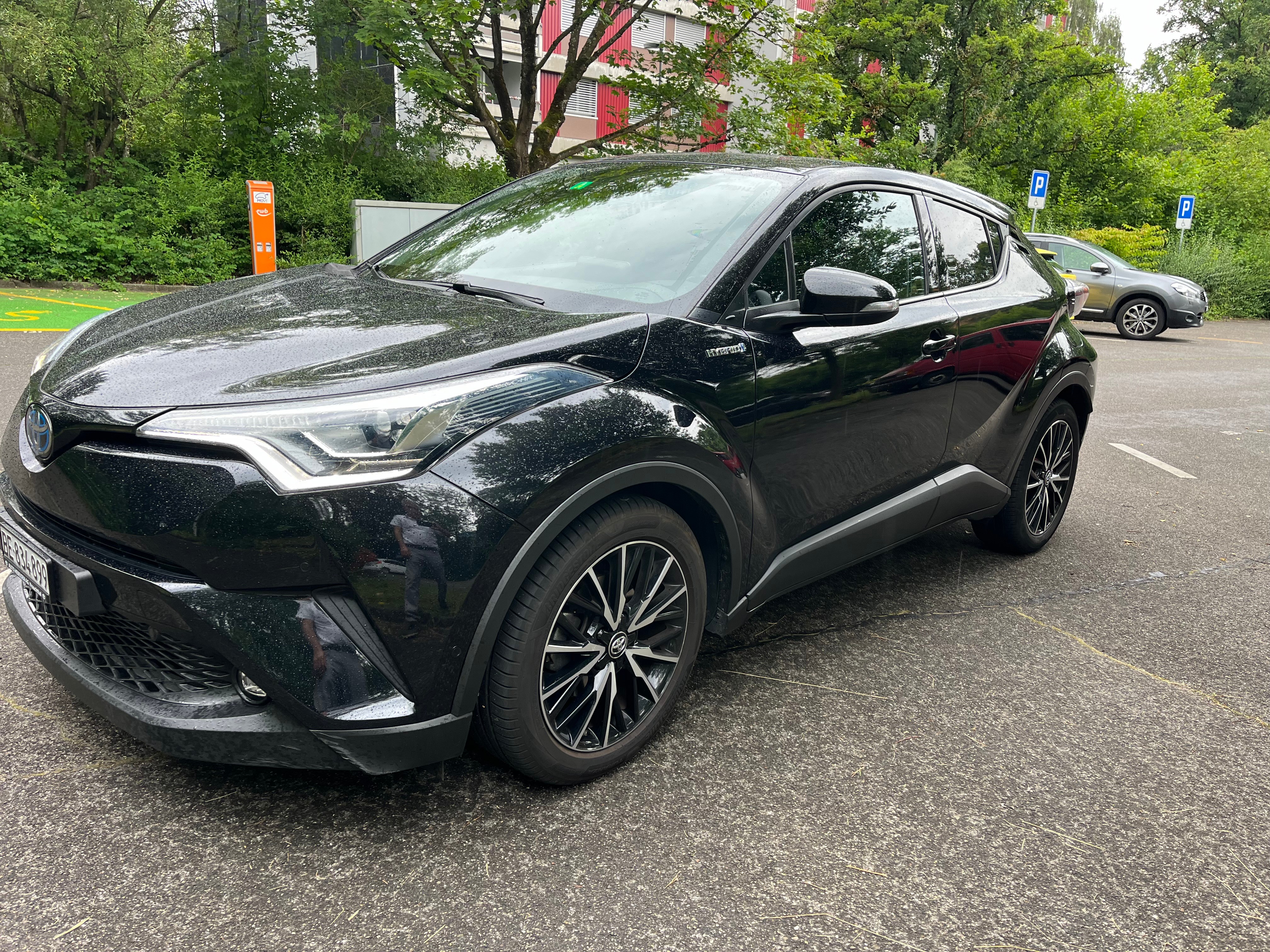 TOYOTA C-HR 1.8 HSD Premium CVT