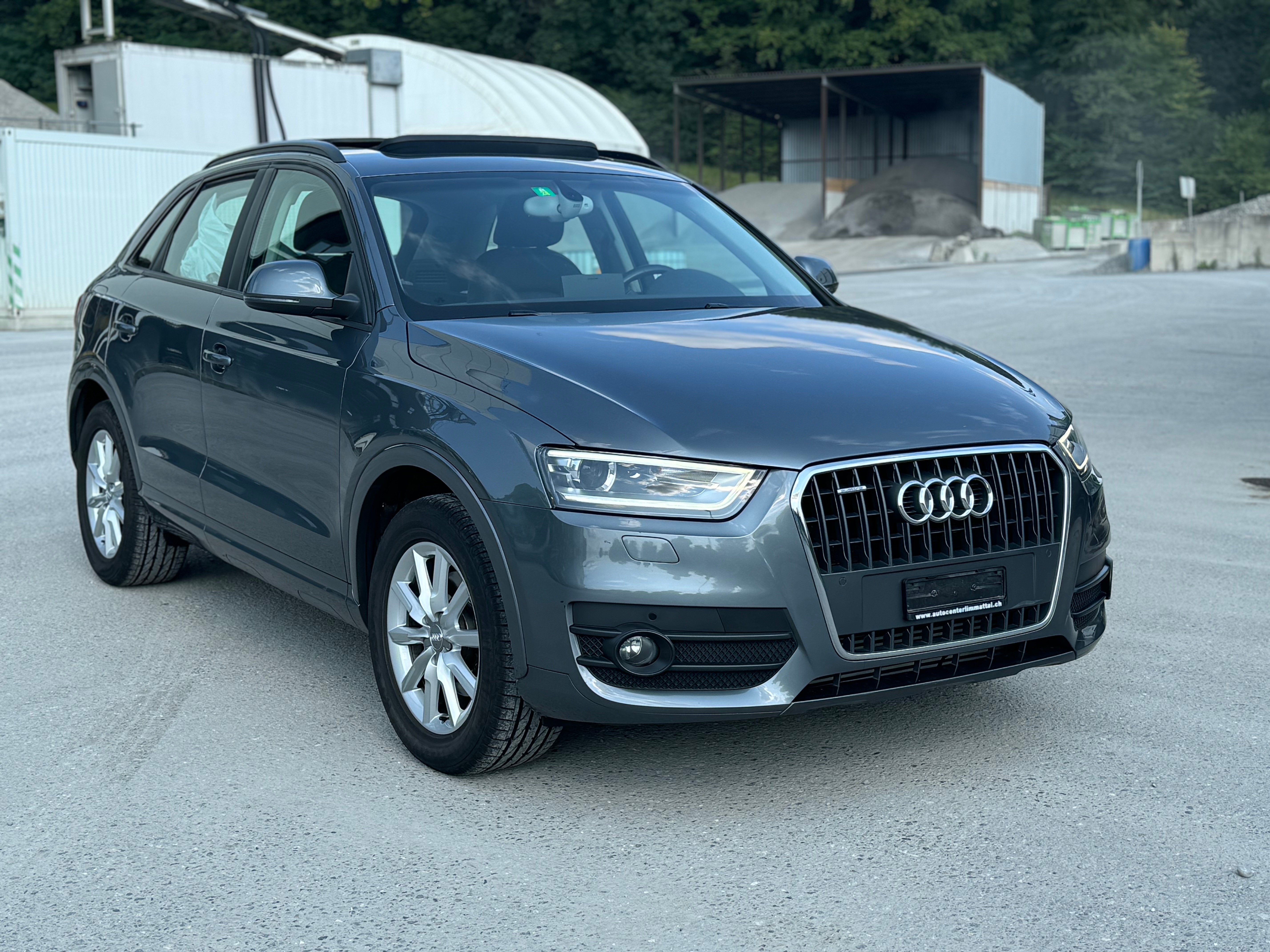 AUDI Q3 2.0 TDI quattro S-tronic