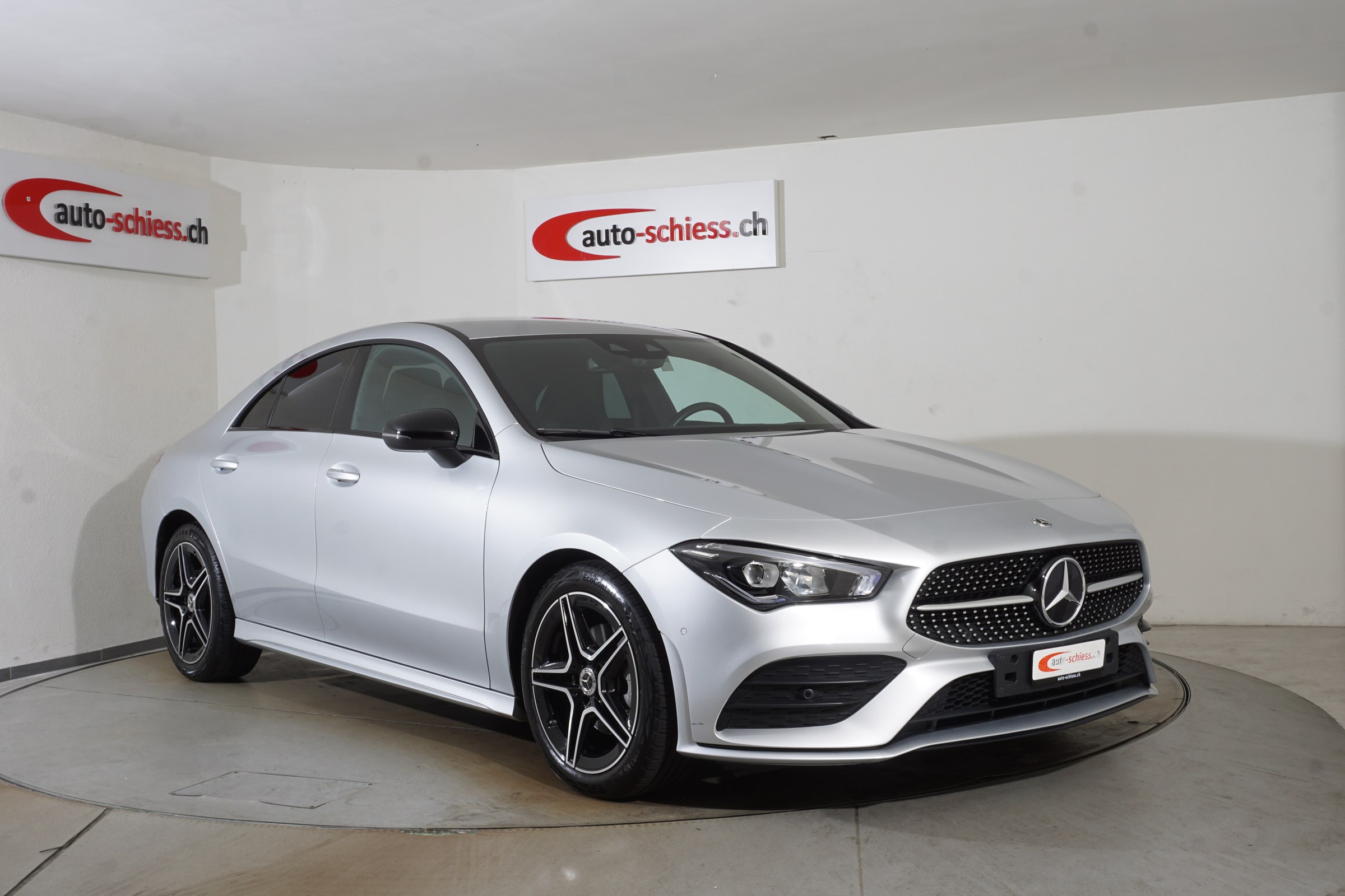 MERCEDES-BENZ CLA 200 AMG Line 7G-DCT Night