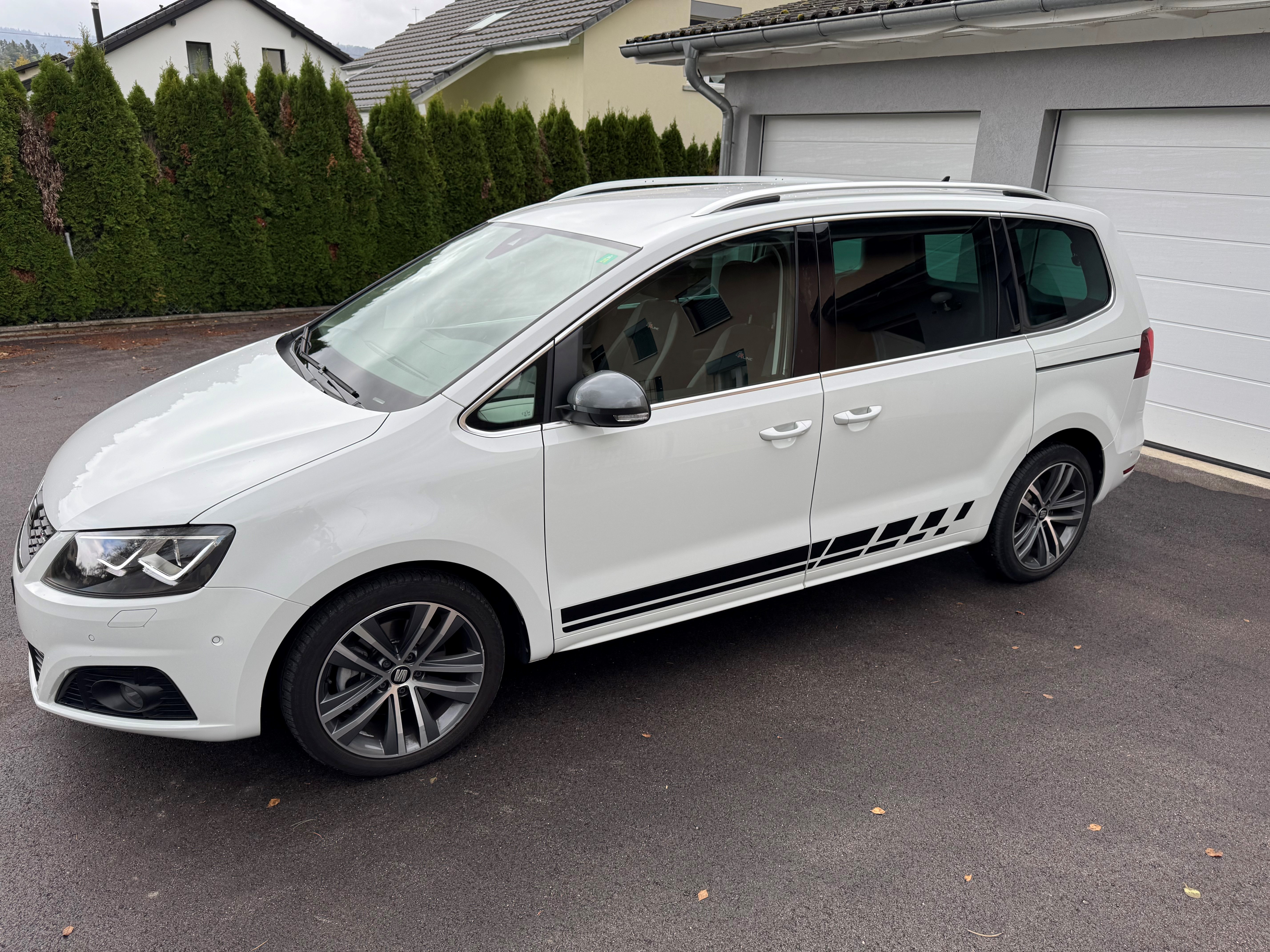 SEAT Alhambra 2.0 TDI 4Drive SWISS FR