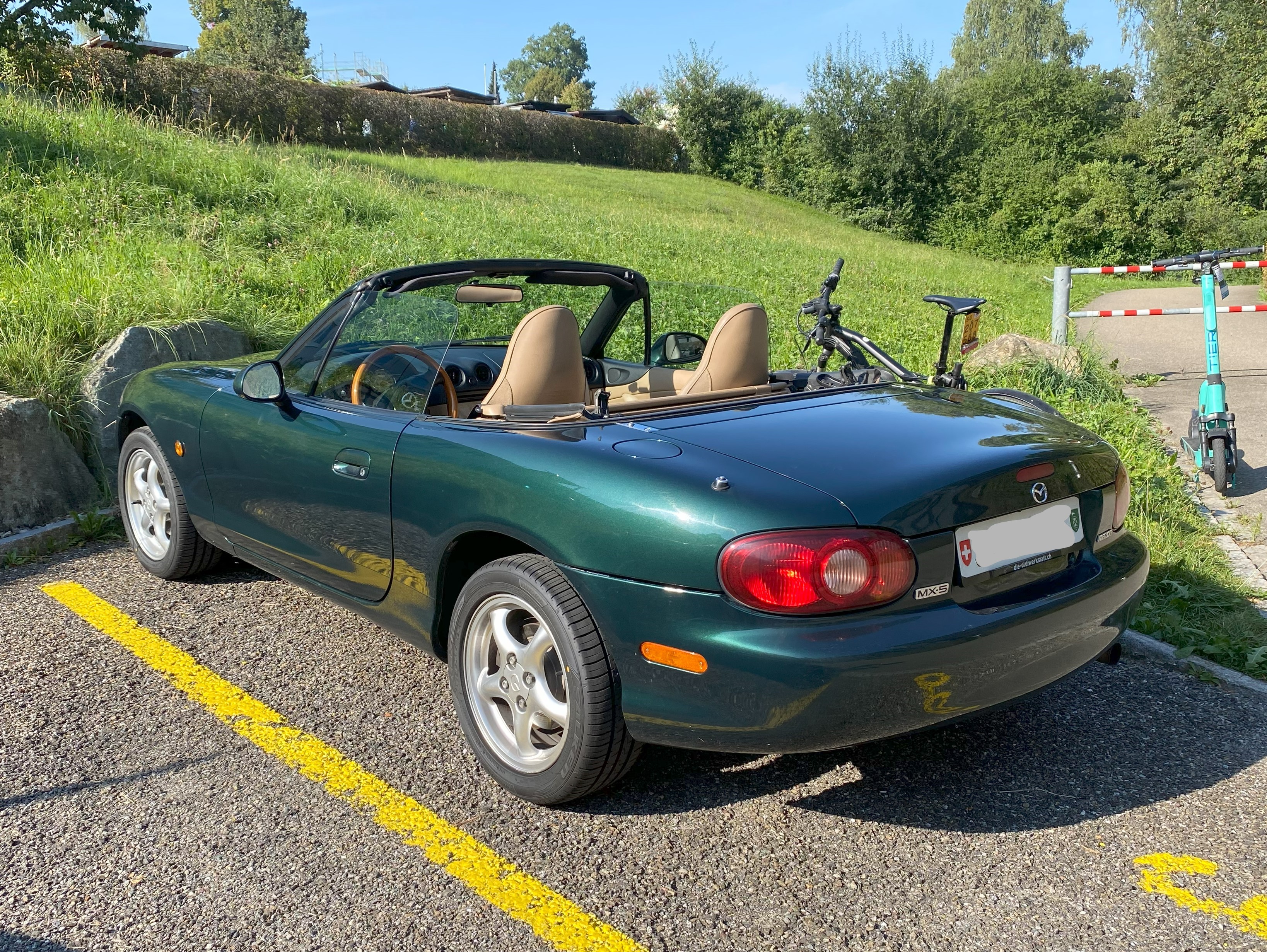 MAZDA MX-5 1.6i-16 B.Classic