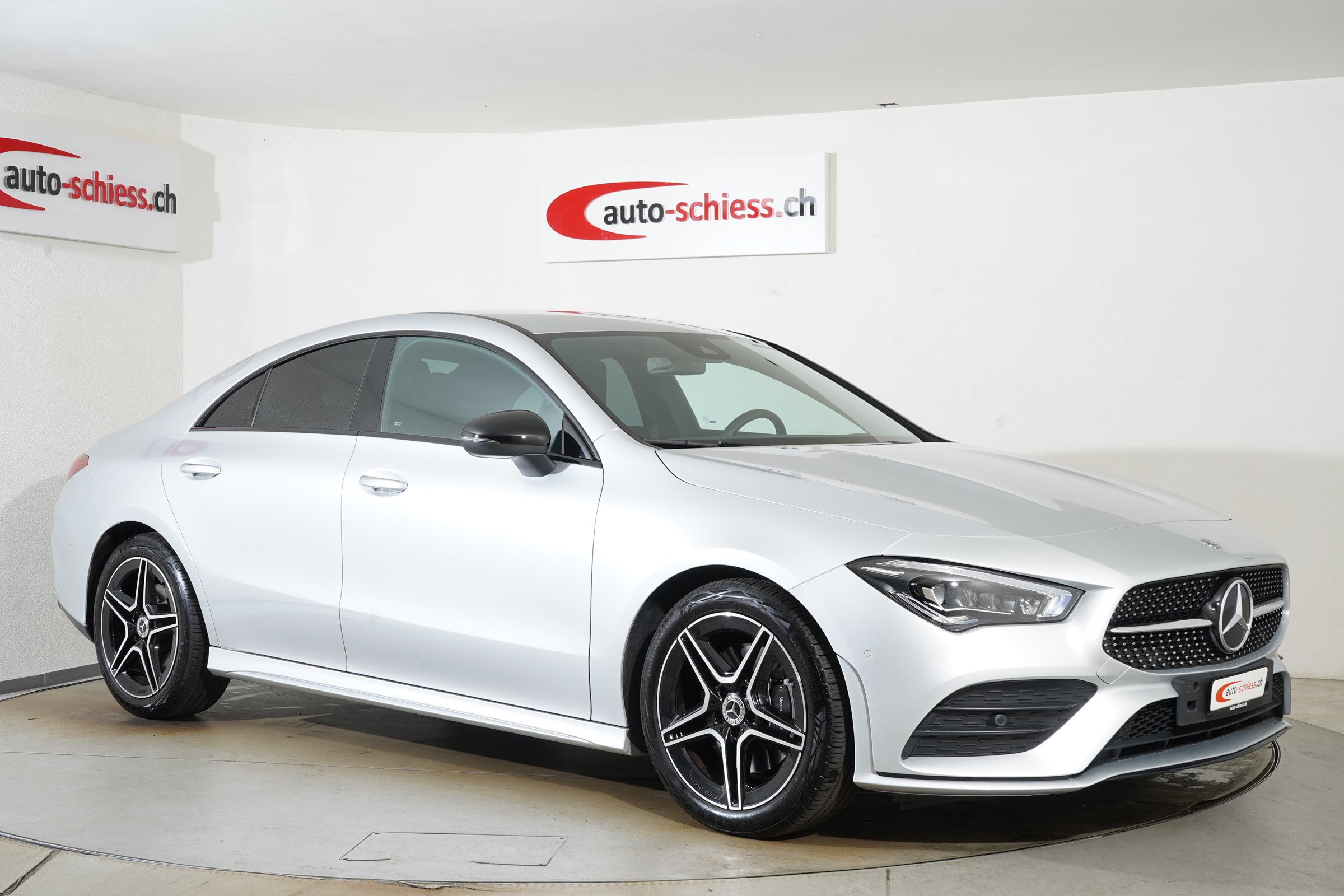 MERCEDES-BENZ CLA 200 i AMG Line Night 7G-DCT