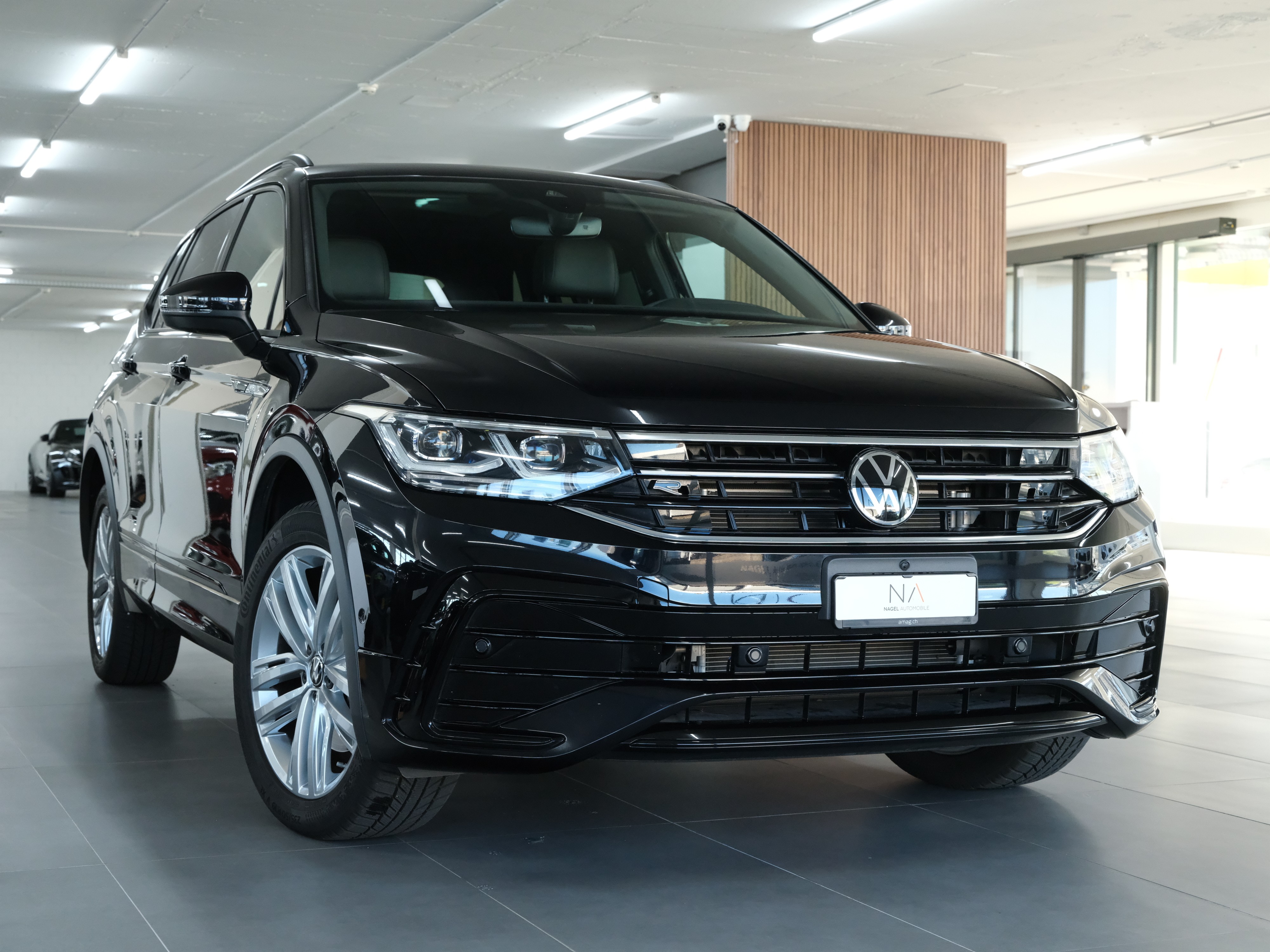 VW Tiguan Allspace 2.0TSI R-Line 4Motion DSG