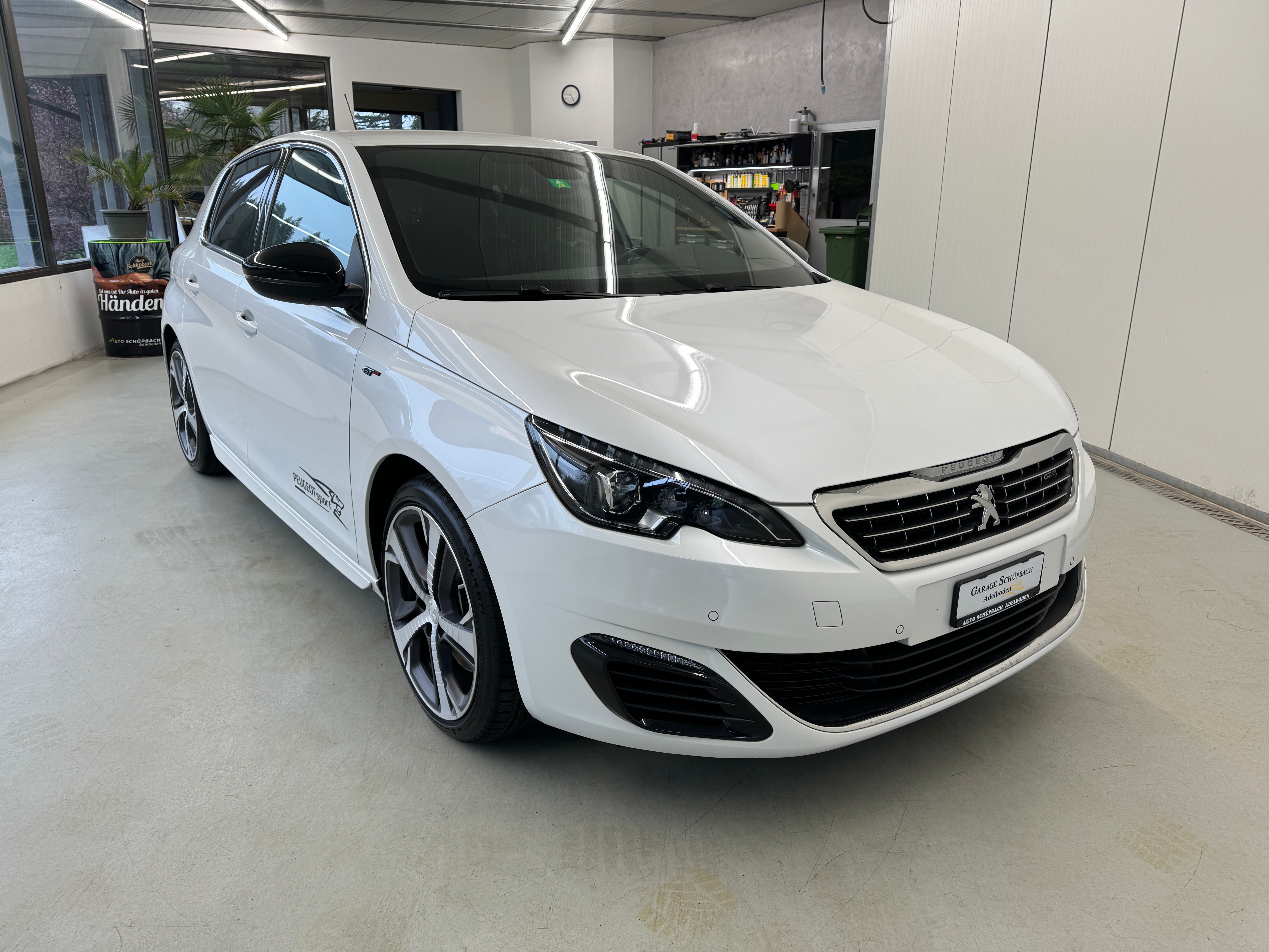 PEUGEOT 308 2.0 BlueHDI GT Automatic