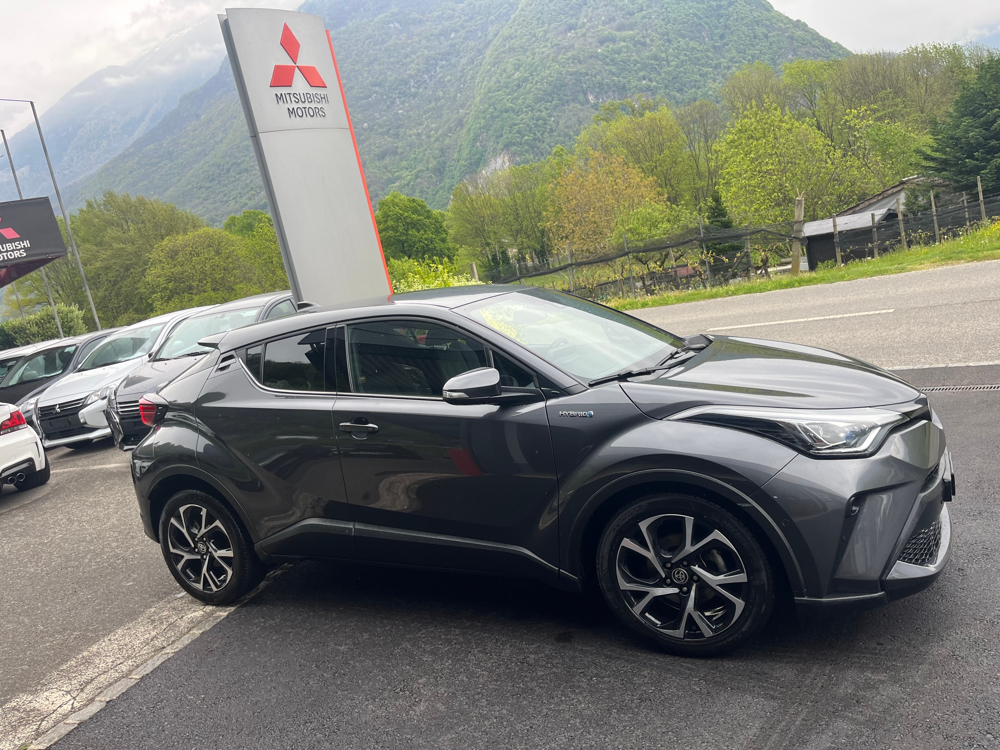 TOYOTA C-HR 1.8 HSD CVT Trend