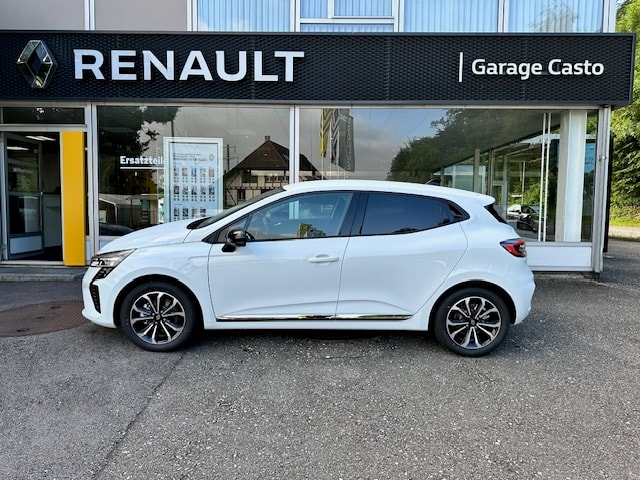 RENAULT Clio 1.6 E-Tech Techno