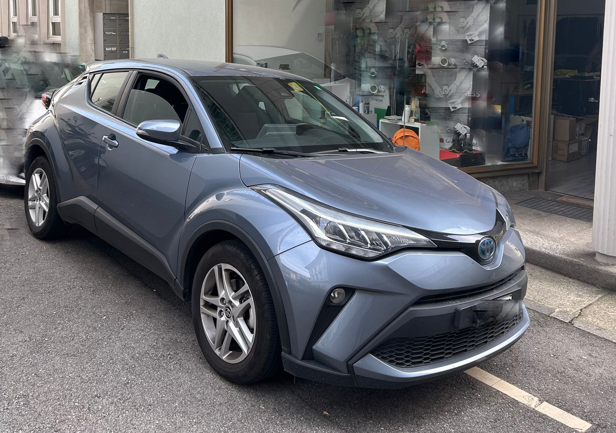 TOYOTA Toyota C-HR 1.8 HSD CVT Comfort