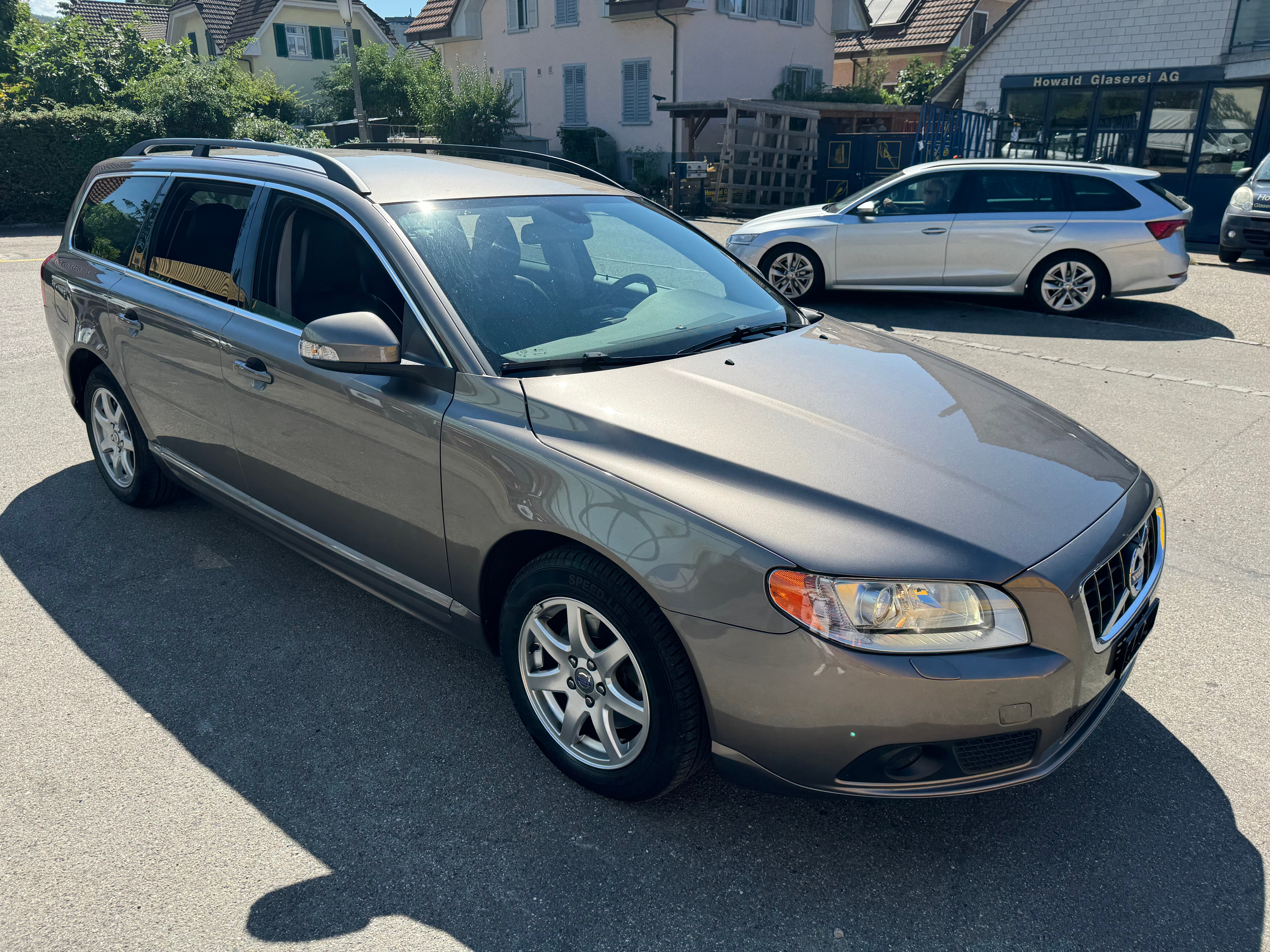 VOLVO V70 2.4D Momentum Geartronic