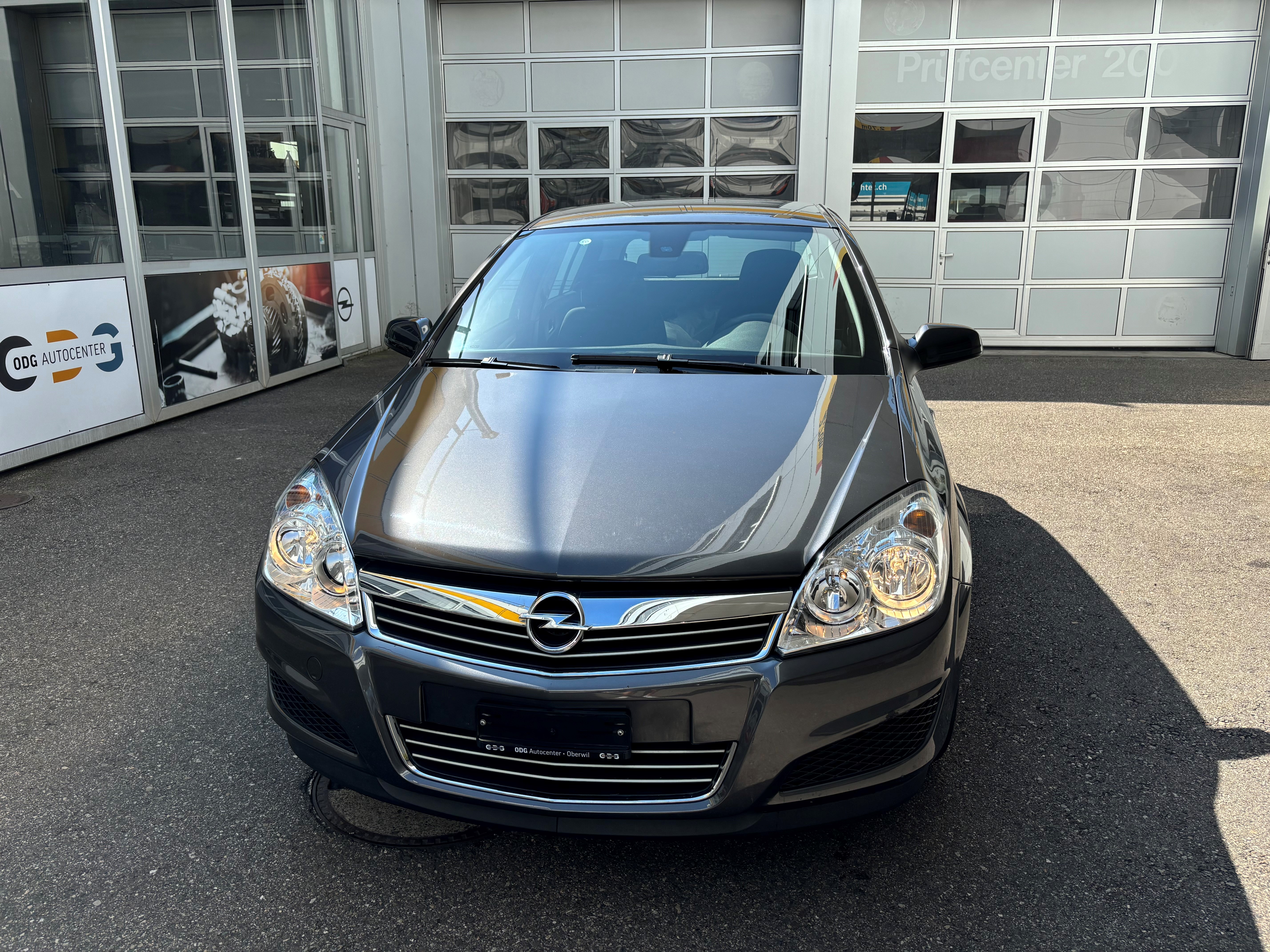 OPEL Astra 1.8i 16V Enjoy