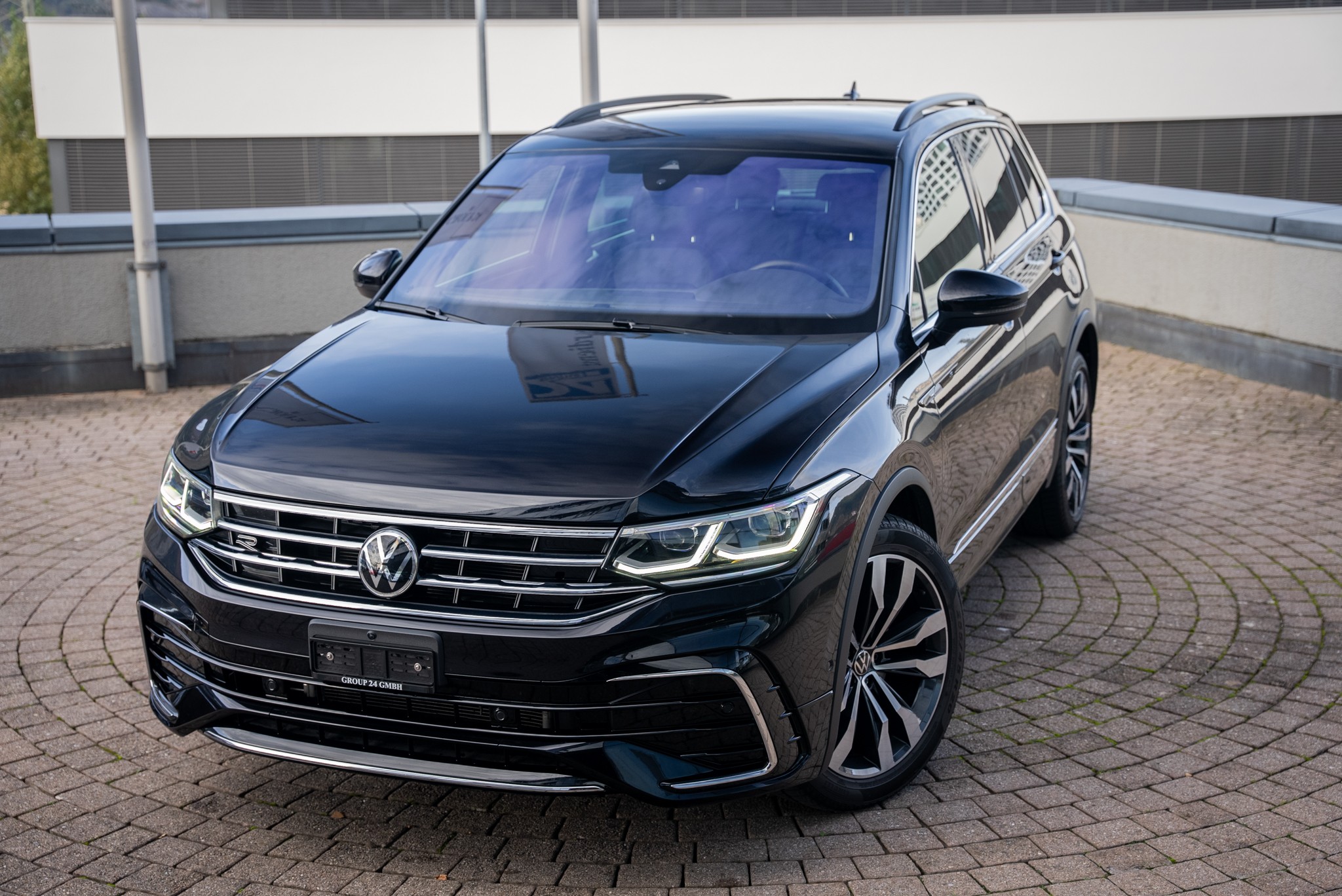 VW Tiguan 2.0TSI R-Line 4Motion DSG