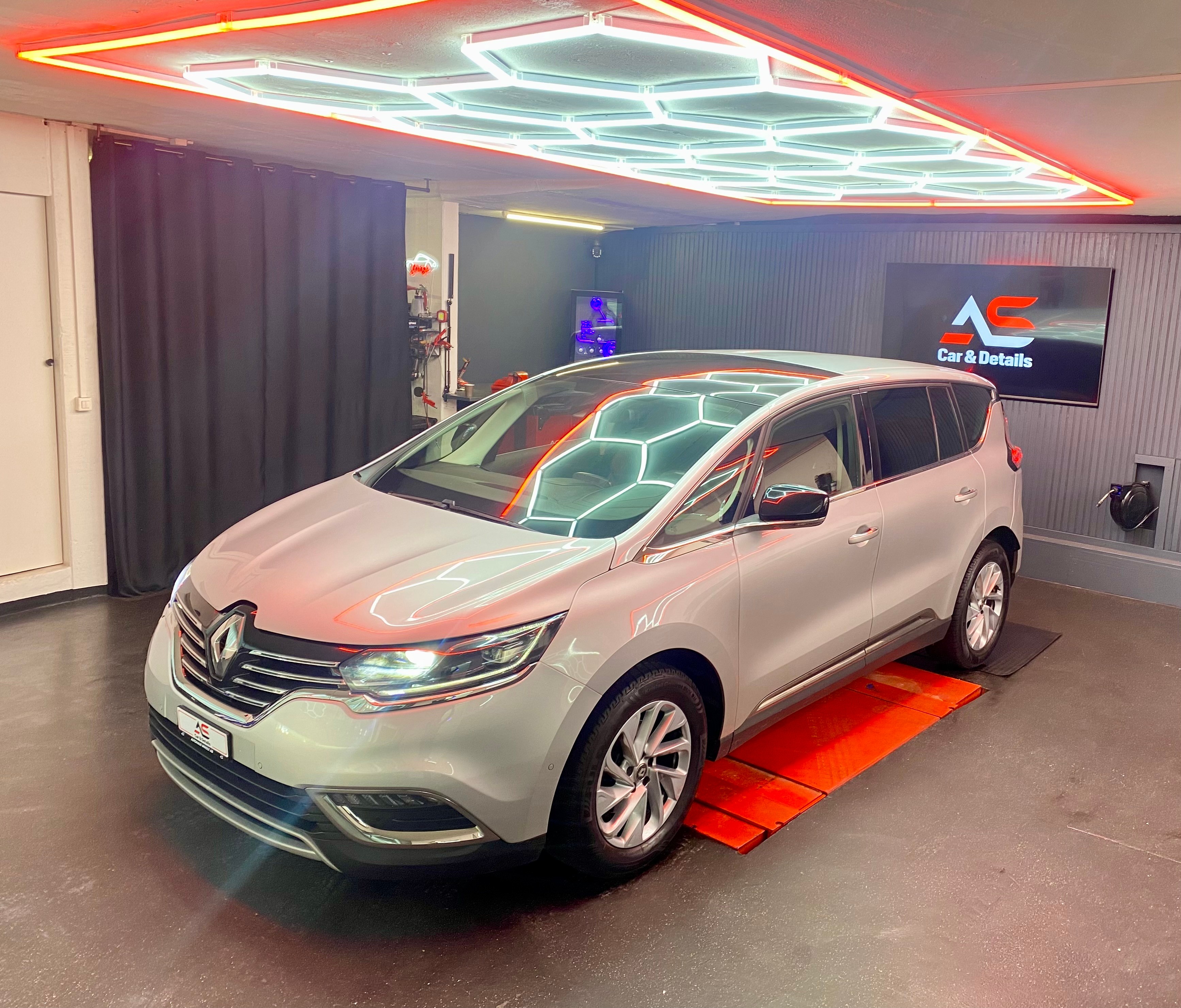 RENAULT Espace 1.6 dCi Intens EDC