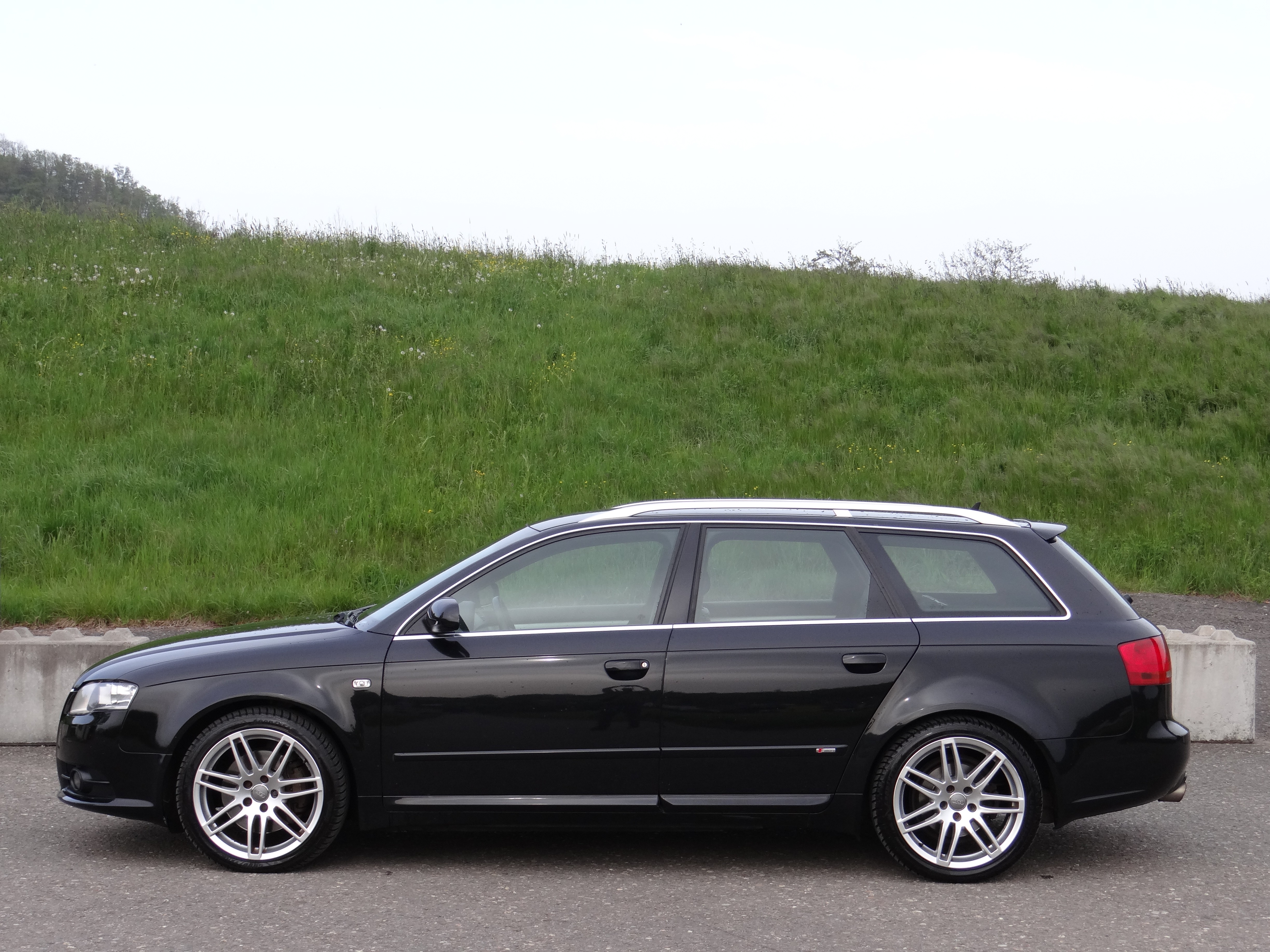 AUDI A4 Avant 3.2 FSI quattro