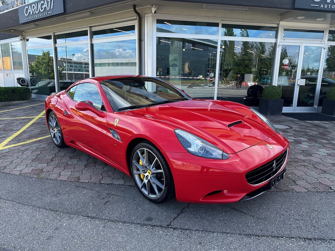 FERRARI California 4.3 V8