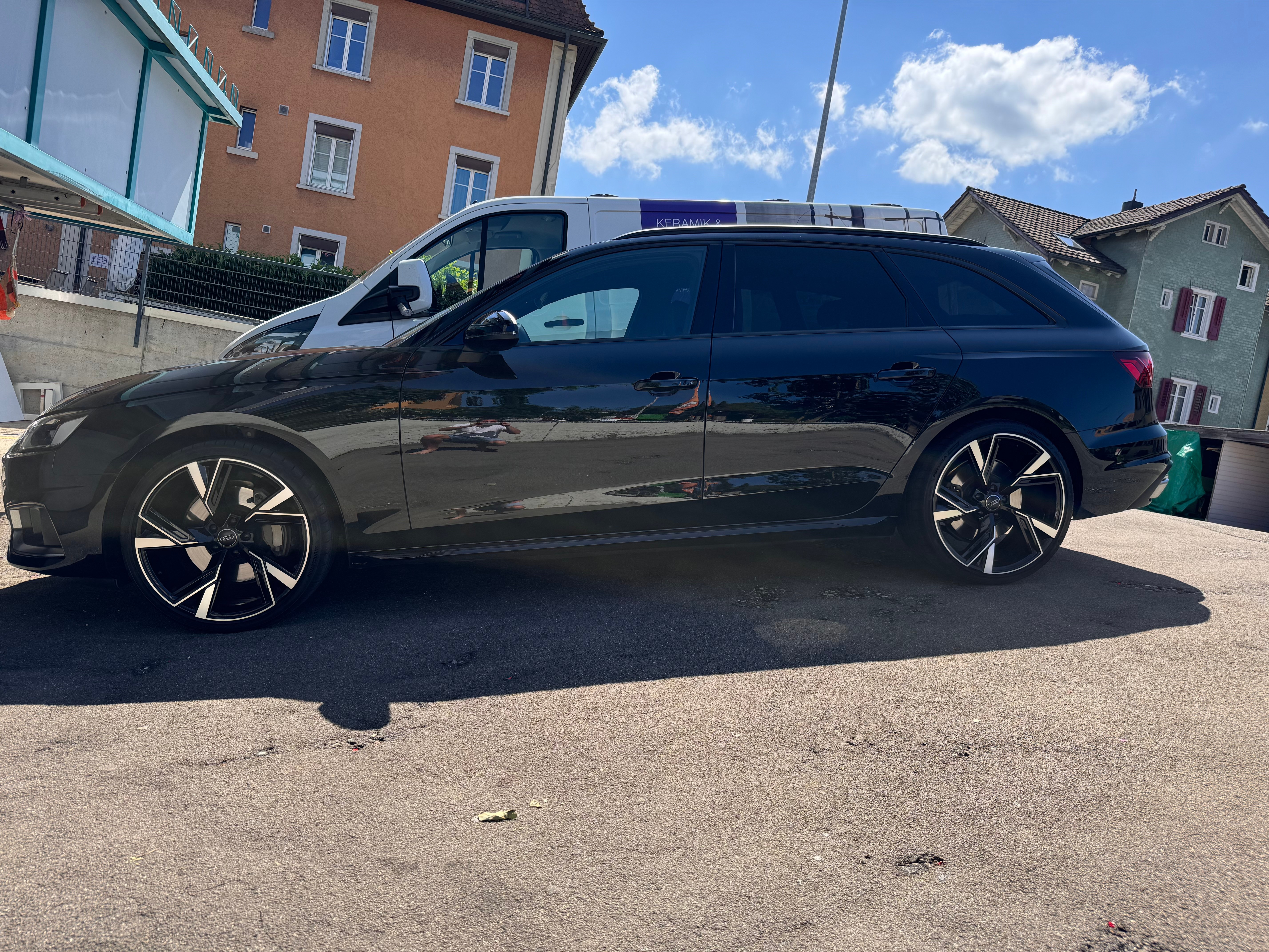 AUDI A4 Avant 45 TFSI S line S-tronic quattro