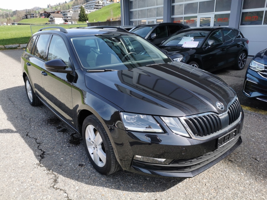 SKODA Octavia Combi 2.0 TDI 4x4 DSG