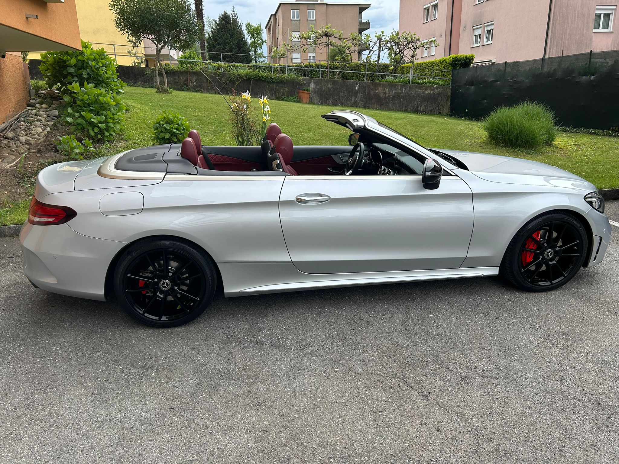 MERCEDES-BENZ C 300 AMG Line Cabriolet 9G-Tronic