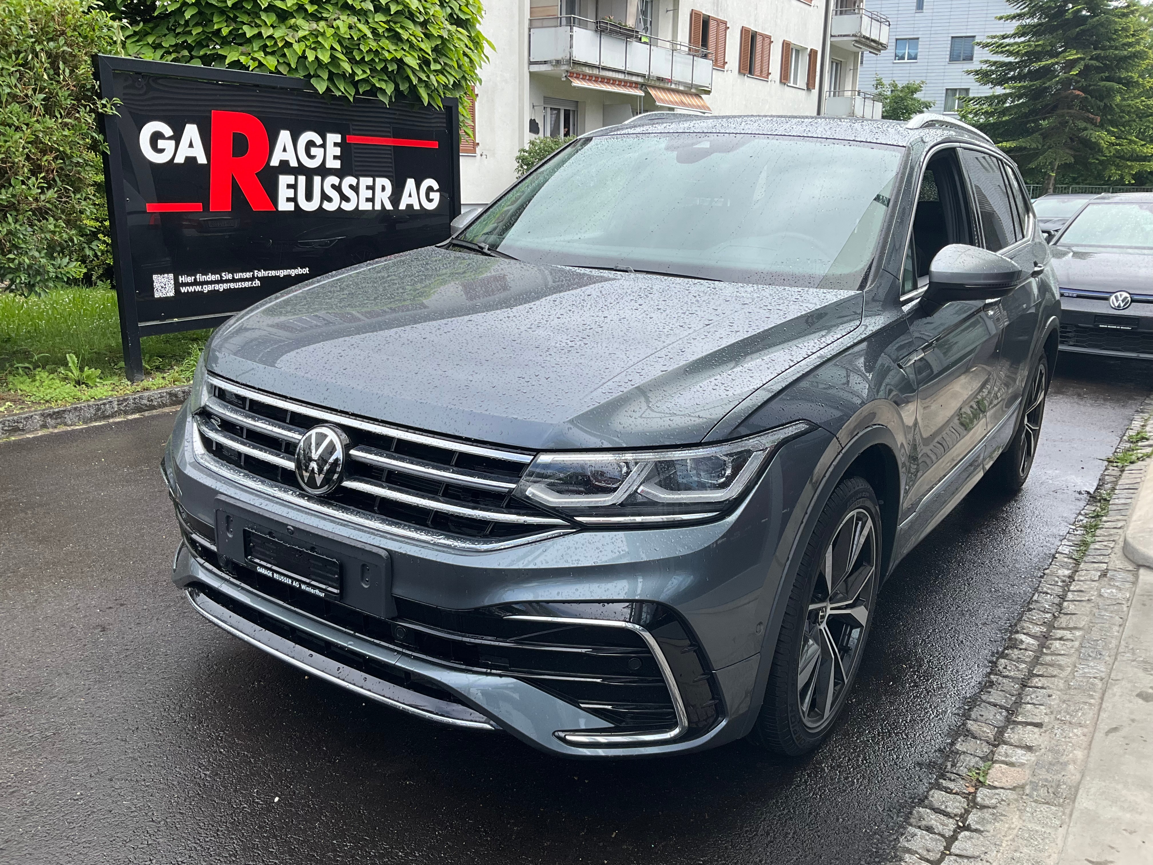 VW TIGUAN ALLSPACE 2.0TSI R-LINE 4MOTION DSG ***7 - PLÄTZER & TOPAUSSTATTUNG***