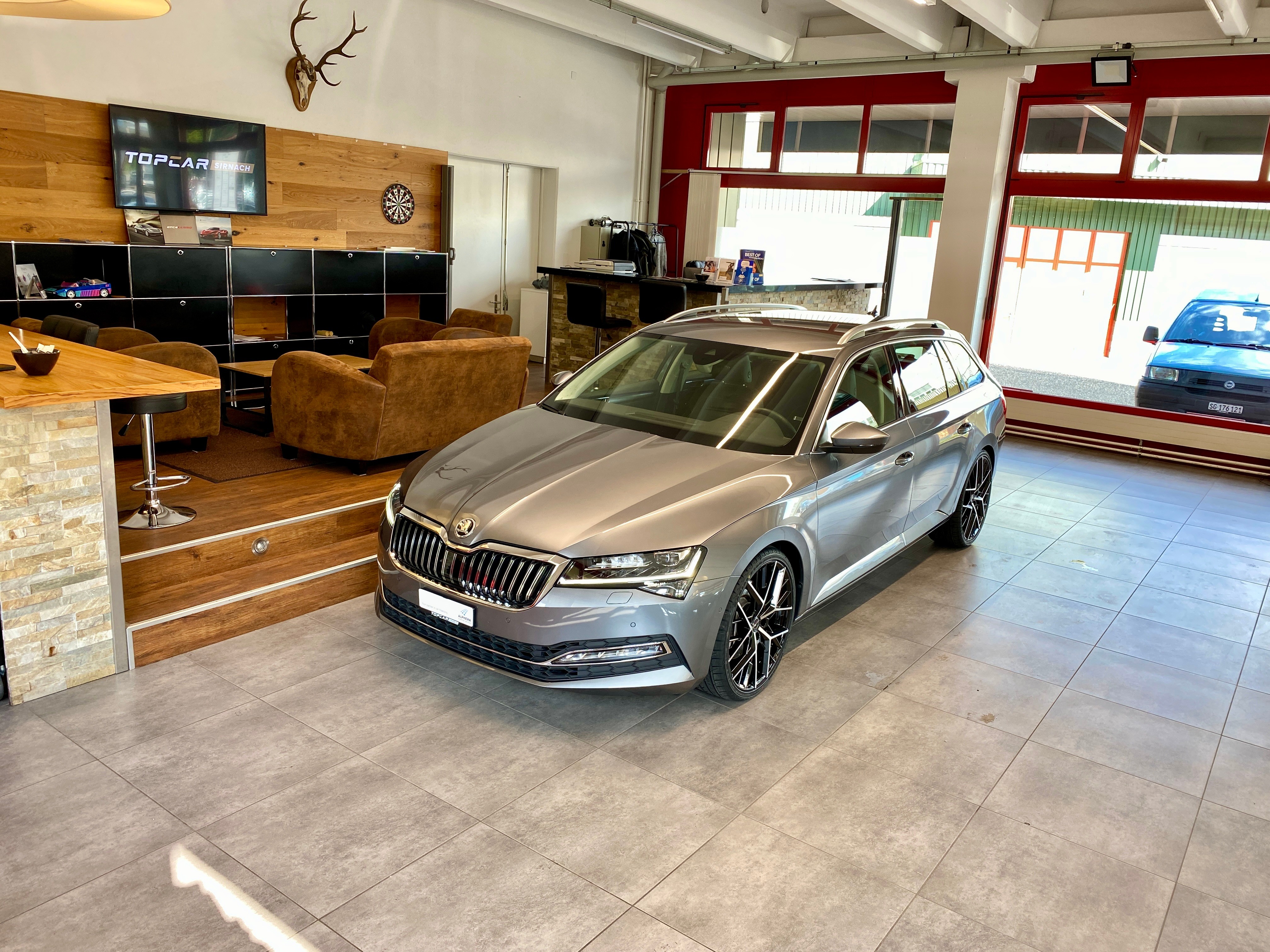 SKODA Superb Combi 2.0 TSI BUSINESS EXECUTIVE 4x4 DSG