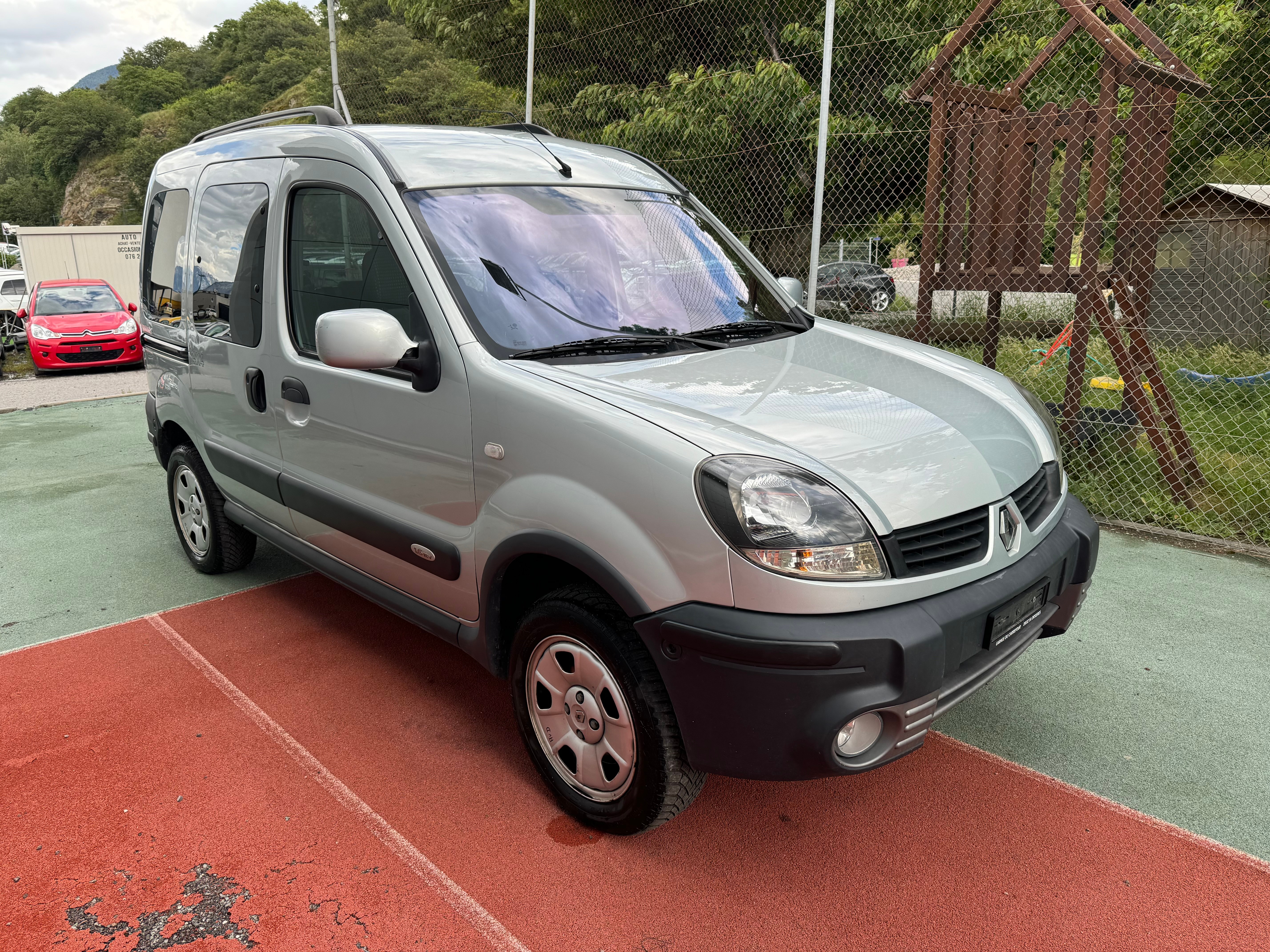 RENAULT Kangoo 1.6 16V Privilège 4x4