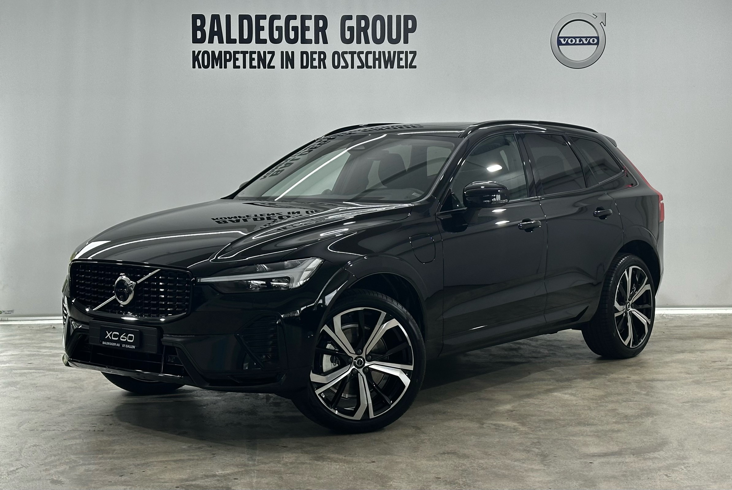 VOLVO XC60 2.0 T8 TE Ultra Dark eAWD